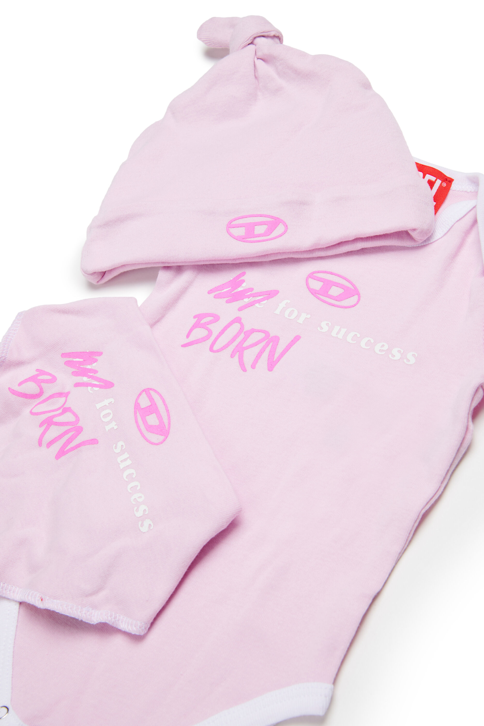 Diesel - URMASBOX-NB, Coffret cadeau pour bébé Born For Success Mixte in Rose - 3