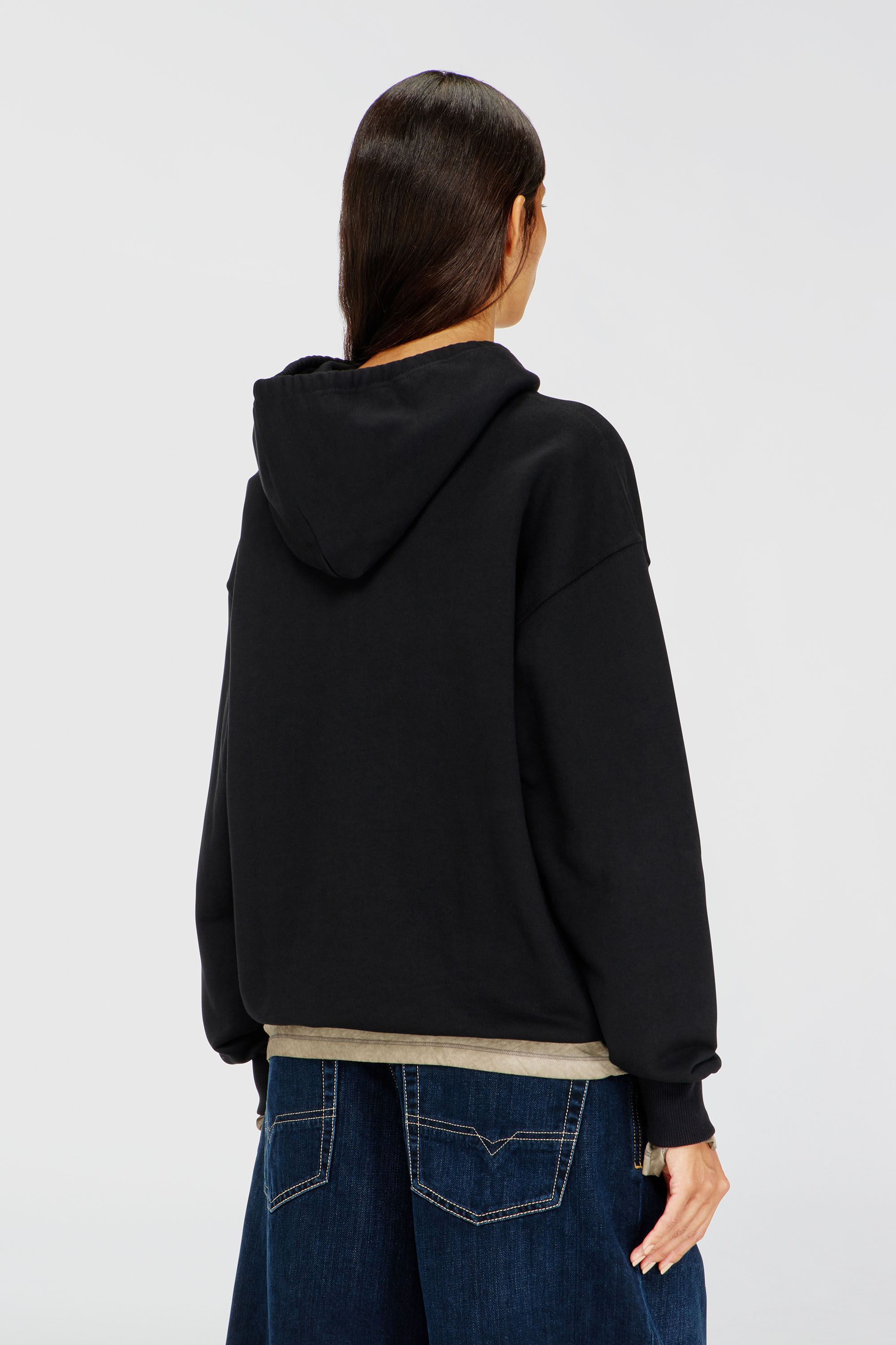 Diesel - F-BUXT-HOOD-OD, Sweat-shirt &agrave; capuche avec logo Oval D effet m&eacute;tal Femme in Noir - 4