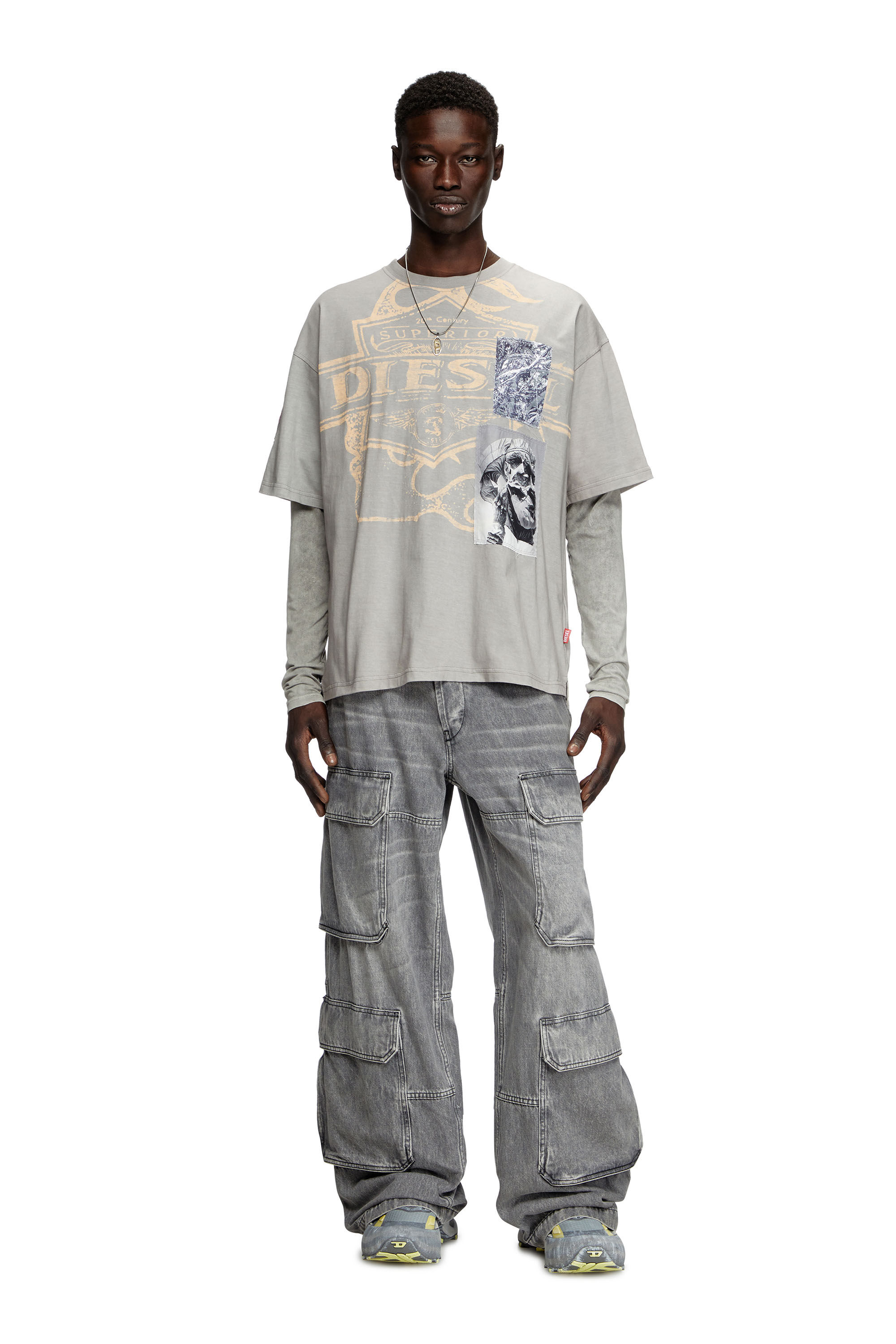 Diesel - T-BOXT-SLITS-R8, T-shirt avec empiècement Homme in Gris - 1