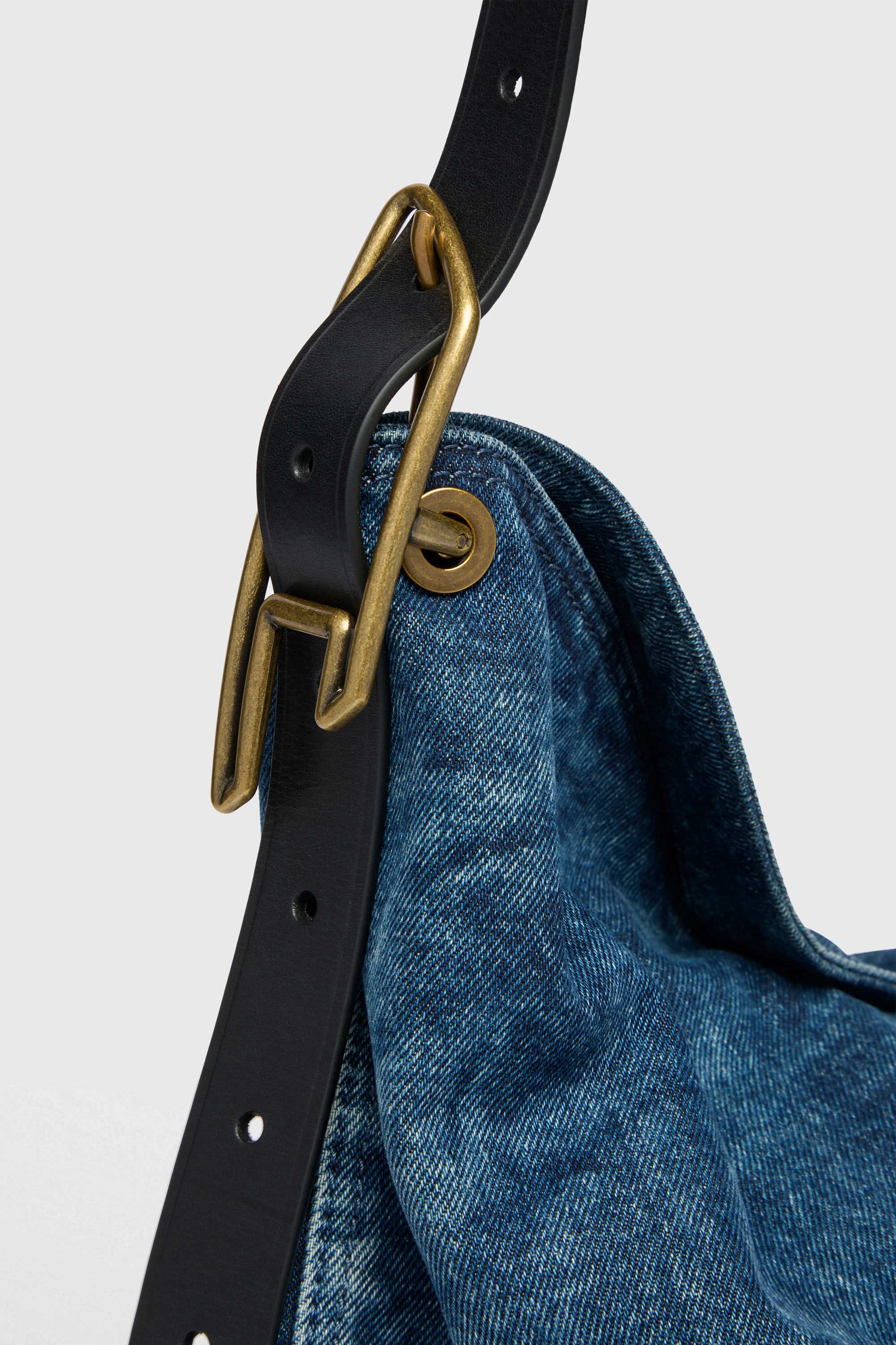Diesel - D-LINE HOBO L, D-Line-Sac hobo en denim Femme in Bleu - 4