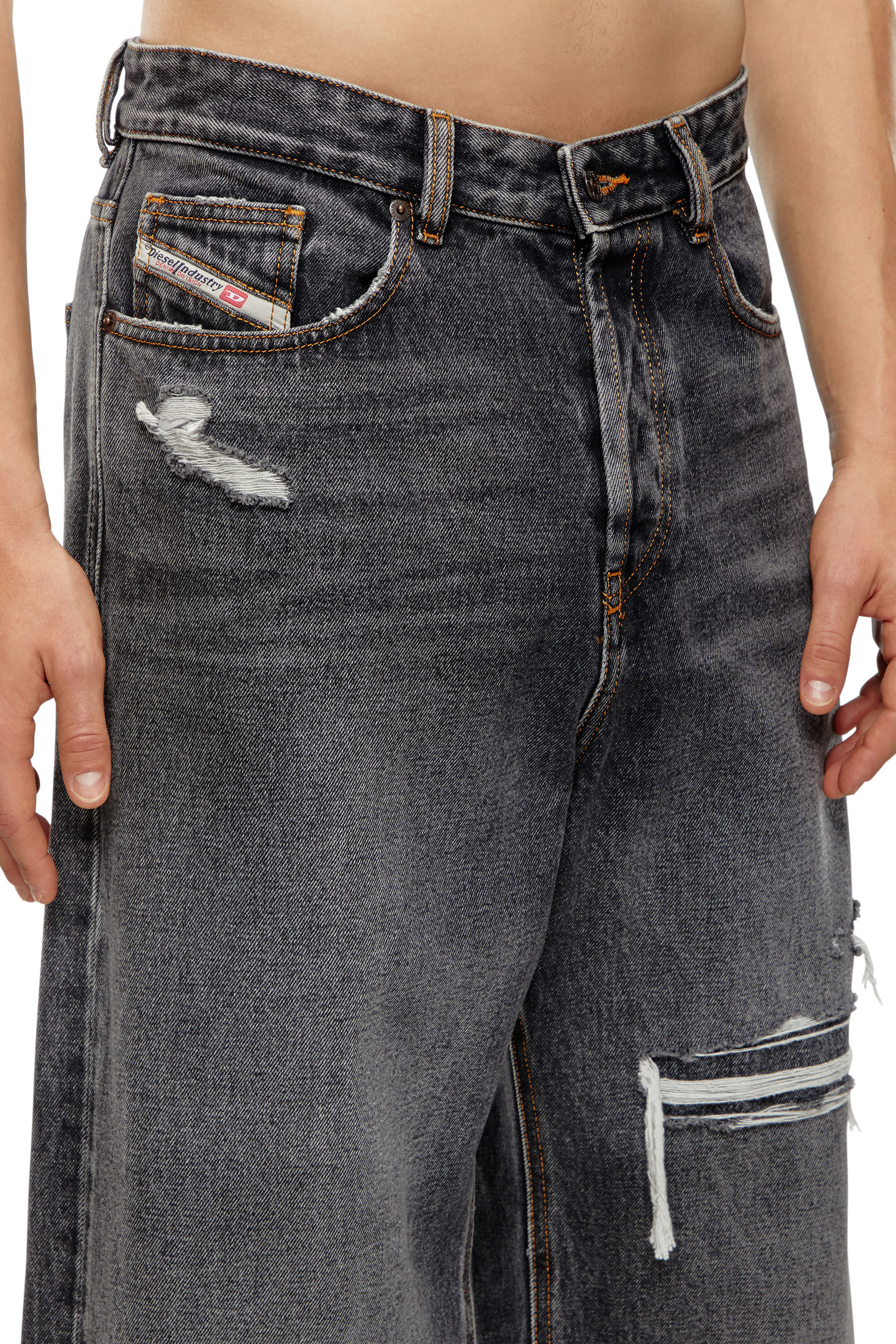 D-RISE Man: Oversized Regular Black/Dark grey Jeans | Diesel