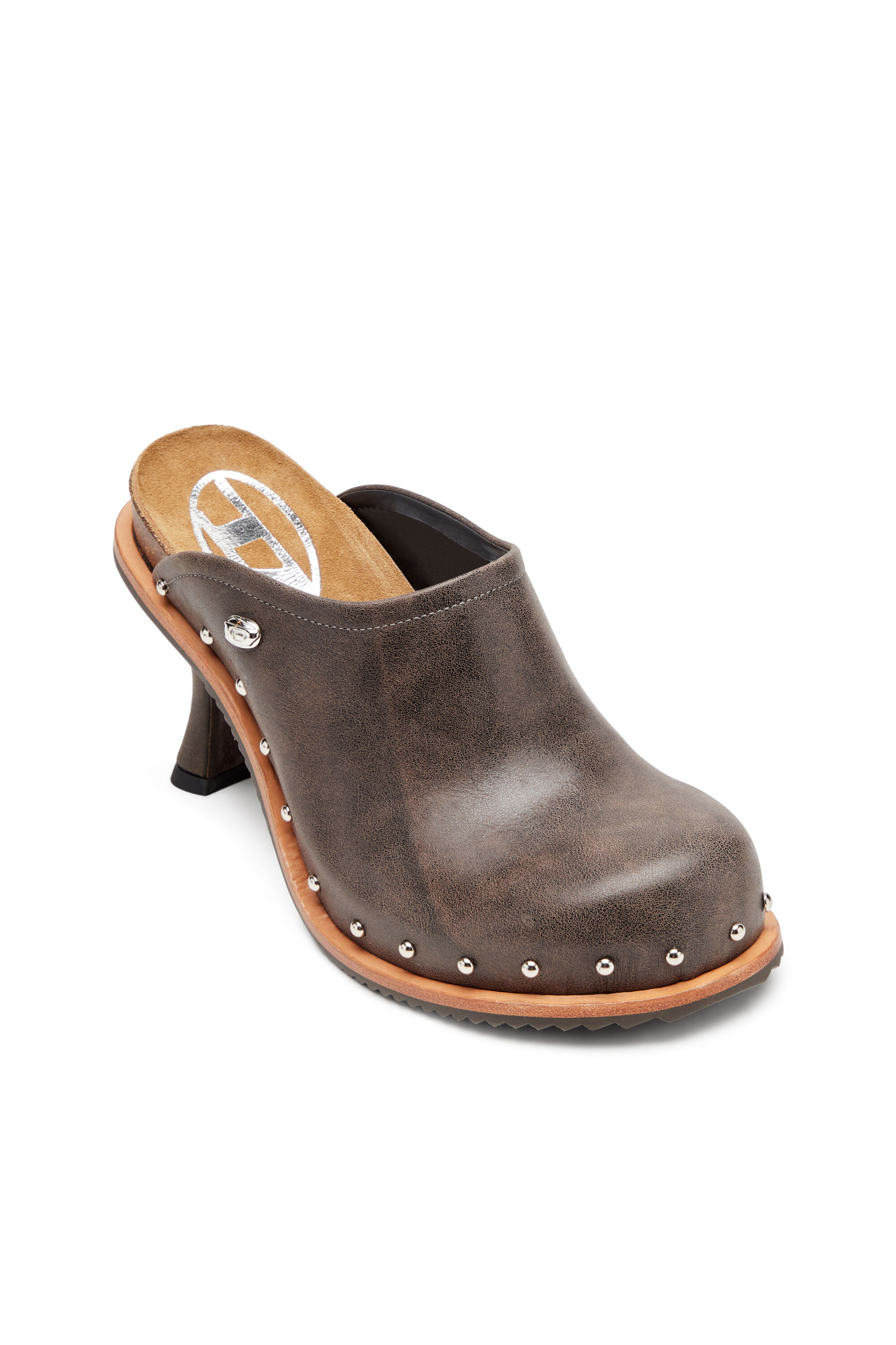 Diesel - D-WOODSTOCK ML CLOG W, D-Woodstock-Mules en cuir cloutées Femme in Marron - 6