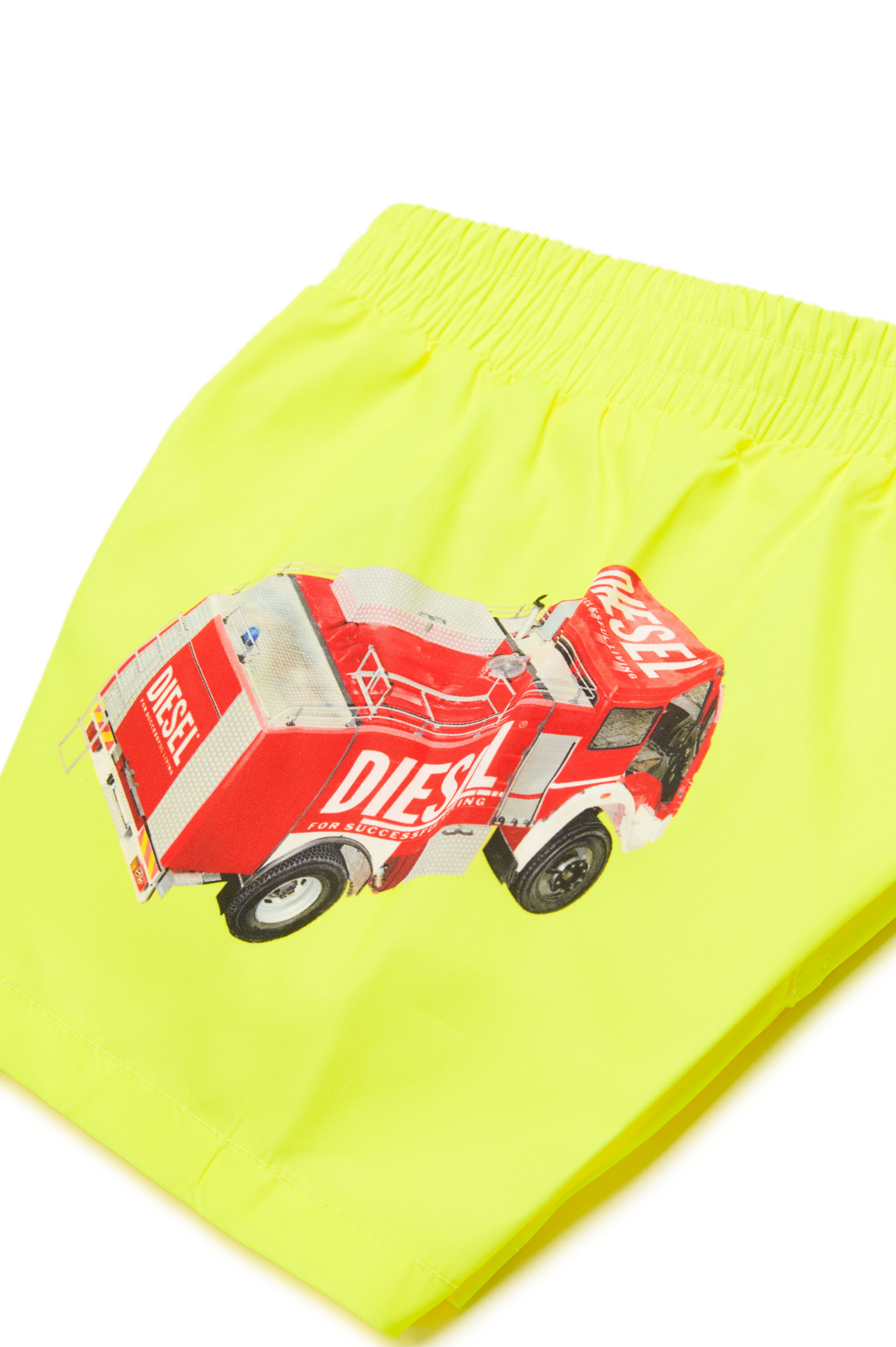 Diesel - MIPERRIB, Short de bain avec imprimé camion de pompiers Homme in Jaune - 4