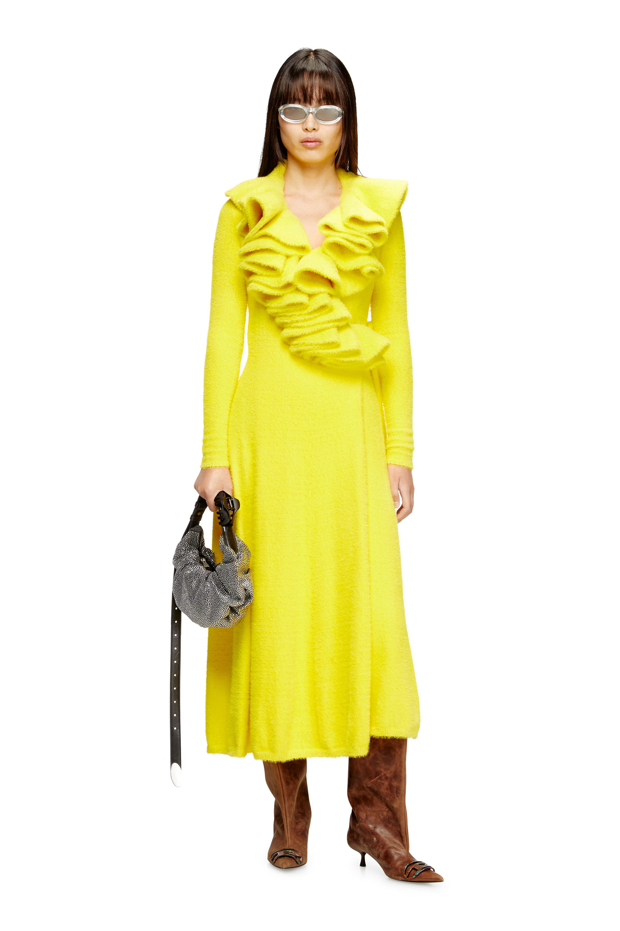 Diesel - M-INGELINA, Robe midi duveteuse et encolure ondulée Femme in Jaune - 3
