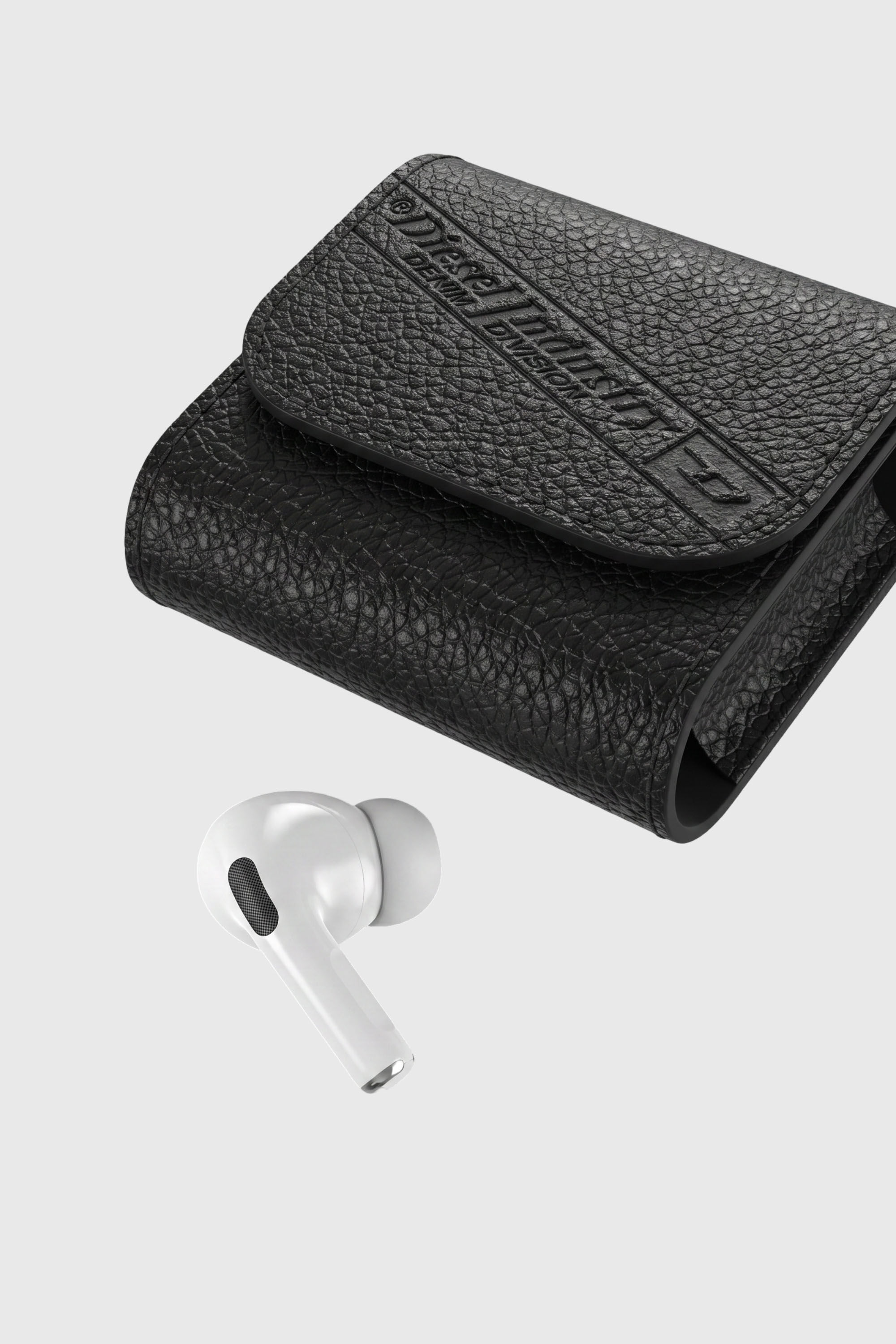 Diesel - 60652 AIRPOD CASE, &Eacute;tui Flag D pour &eacute;couteurs true wireless Mixte in Noir - 4