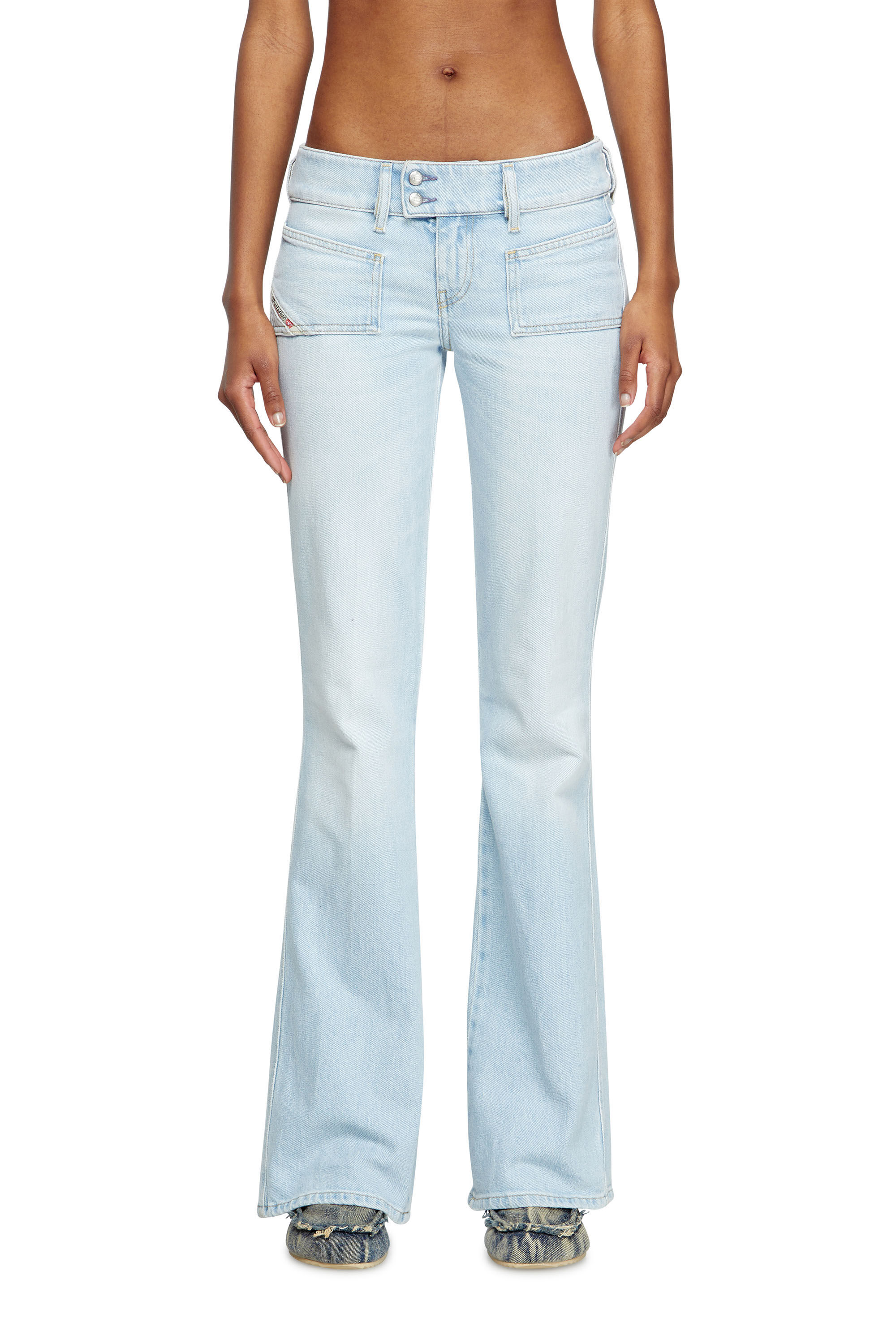 Diesel - Bootcut Jeans D-Hush 09M11 Femme, Bleu Clair - Image 3