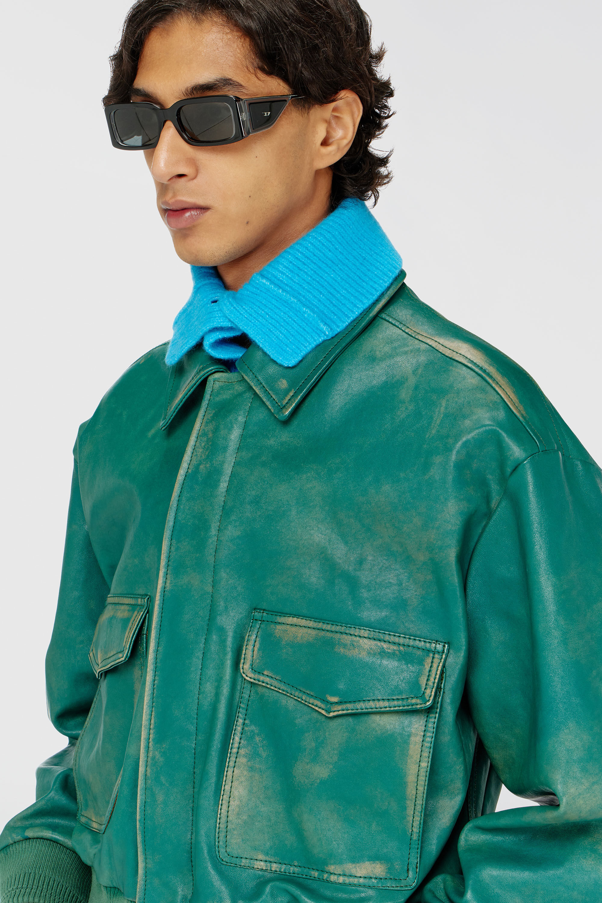 Diesel - L-UMAN, Blouson aviateur en cuir trait&eacute; Homme in Vert - 5