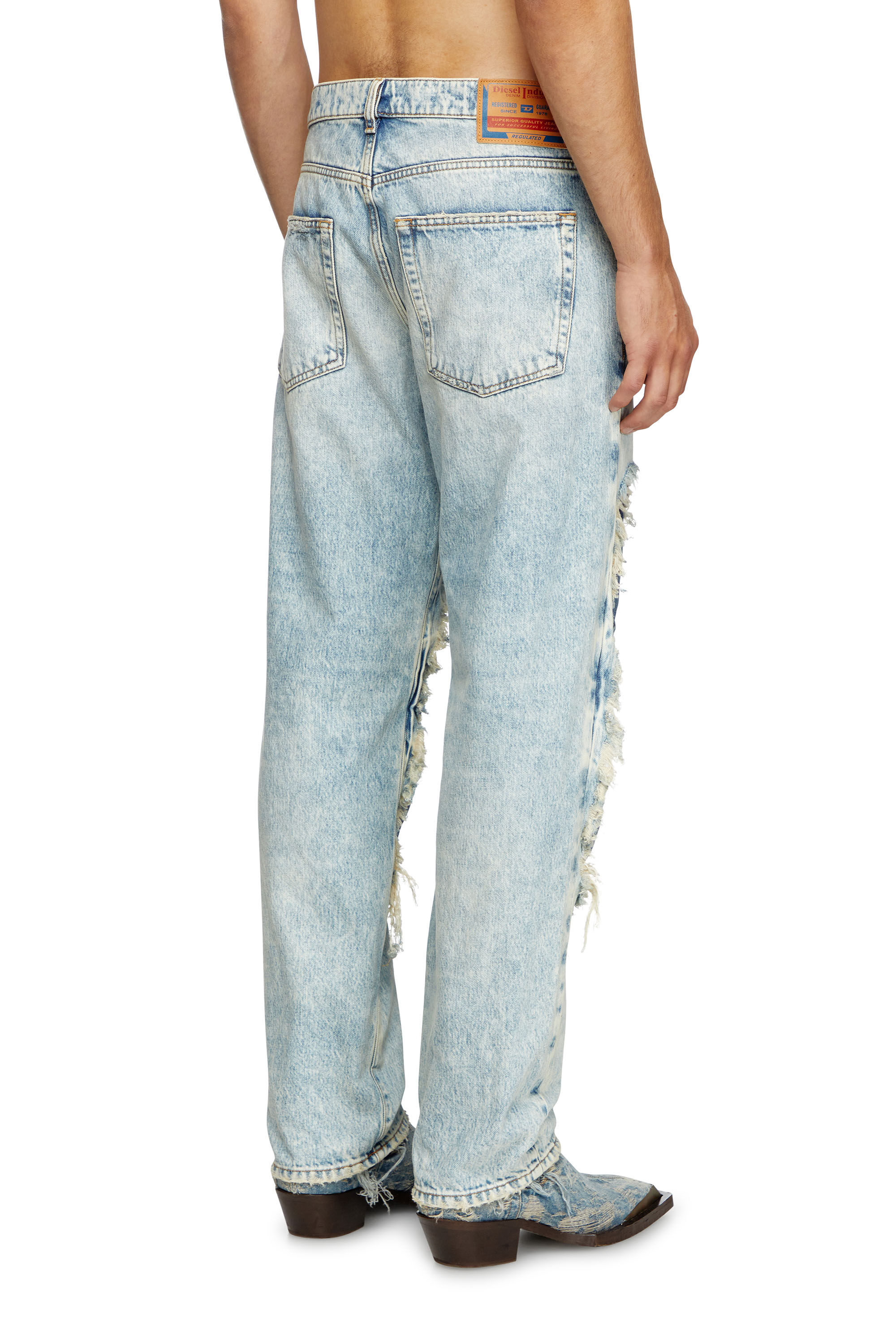 Diesel - Straight Jeans D-Fire 0AJEN Mixte, Bleu Clair - Image 4