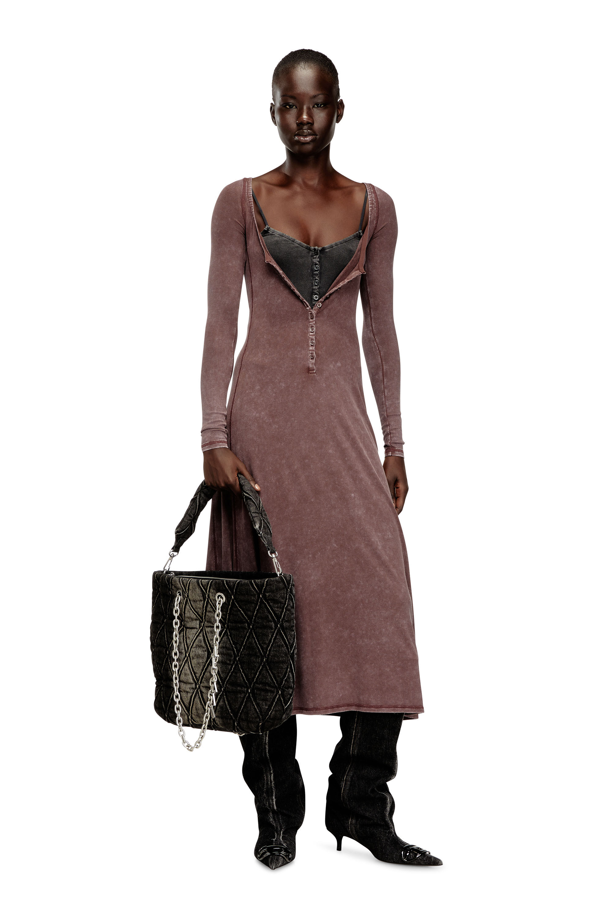 Diesel - CHARM-D SHOPPER M, Charm-D-Sac fourre-tout en denim matelass&eacute; Femme in Noir - 6