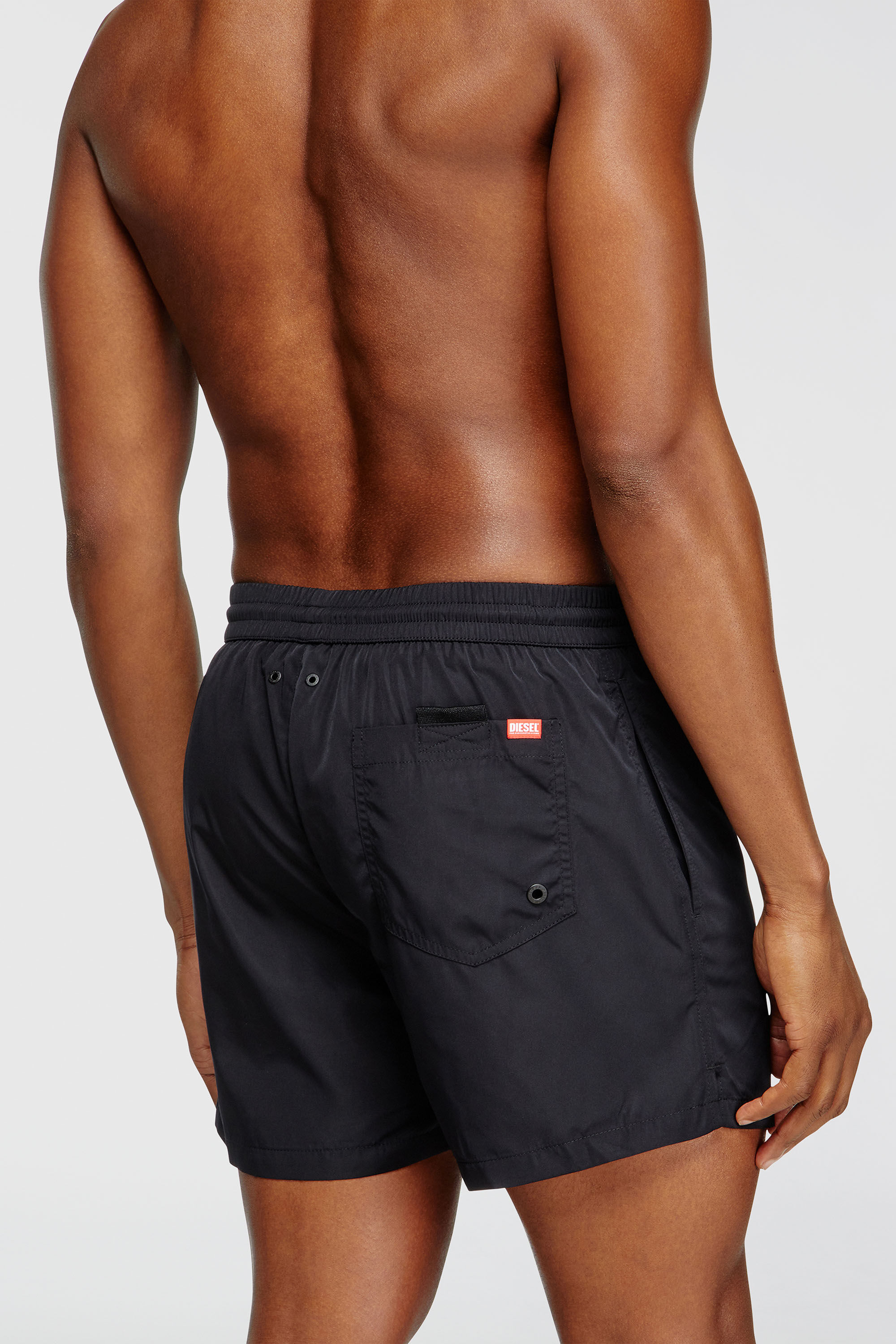 Diesel - KEN-37-D-CORE, Short de bain court avec maxi logo Homme in Noir - 3
