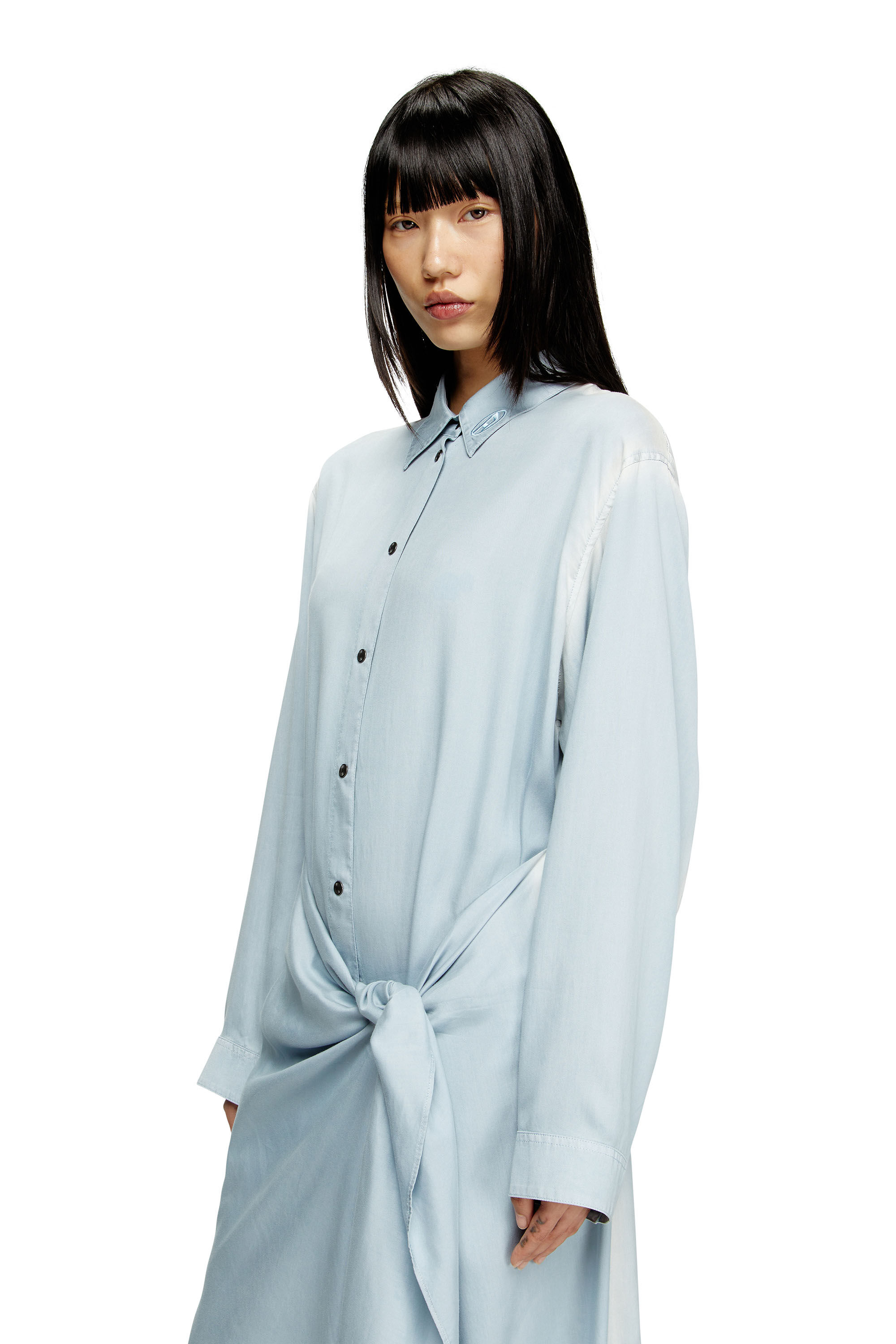 Diesel - D-ILETTA-R1, Robe chemise drapée en sergé traité Femme in Bleu - 4