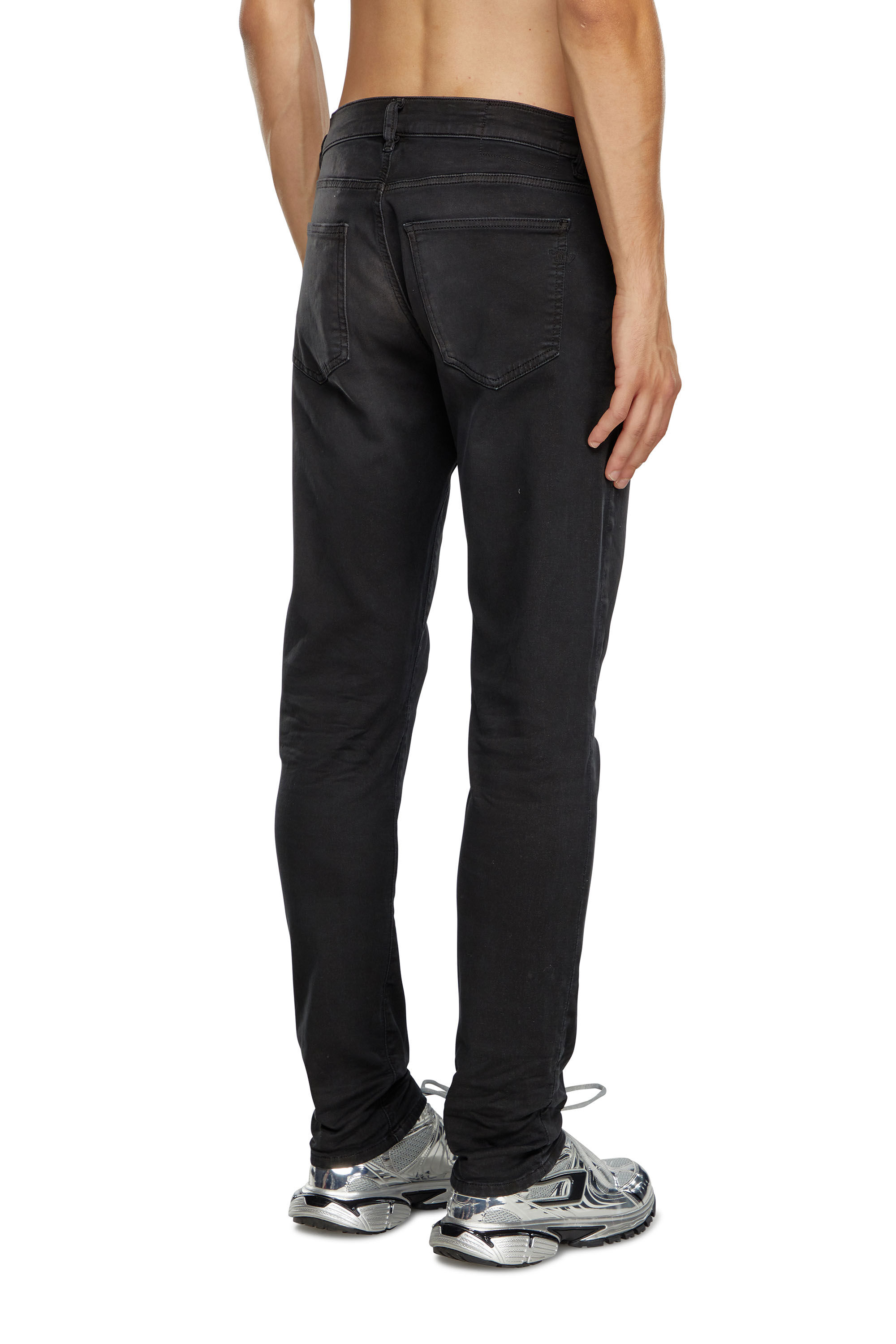 Diesel - Slim 2060 D-Strukt Joggjeans® 0670M Homme, Noir/Gris foncé - Image 4