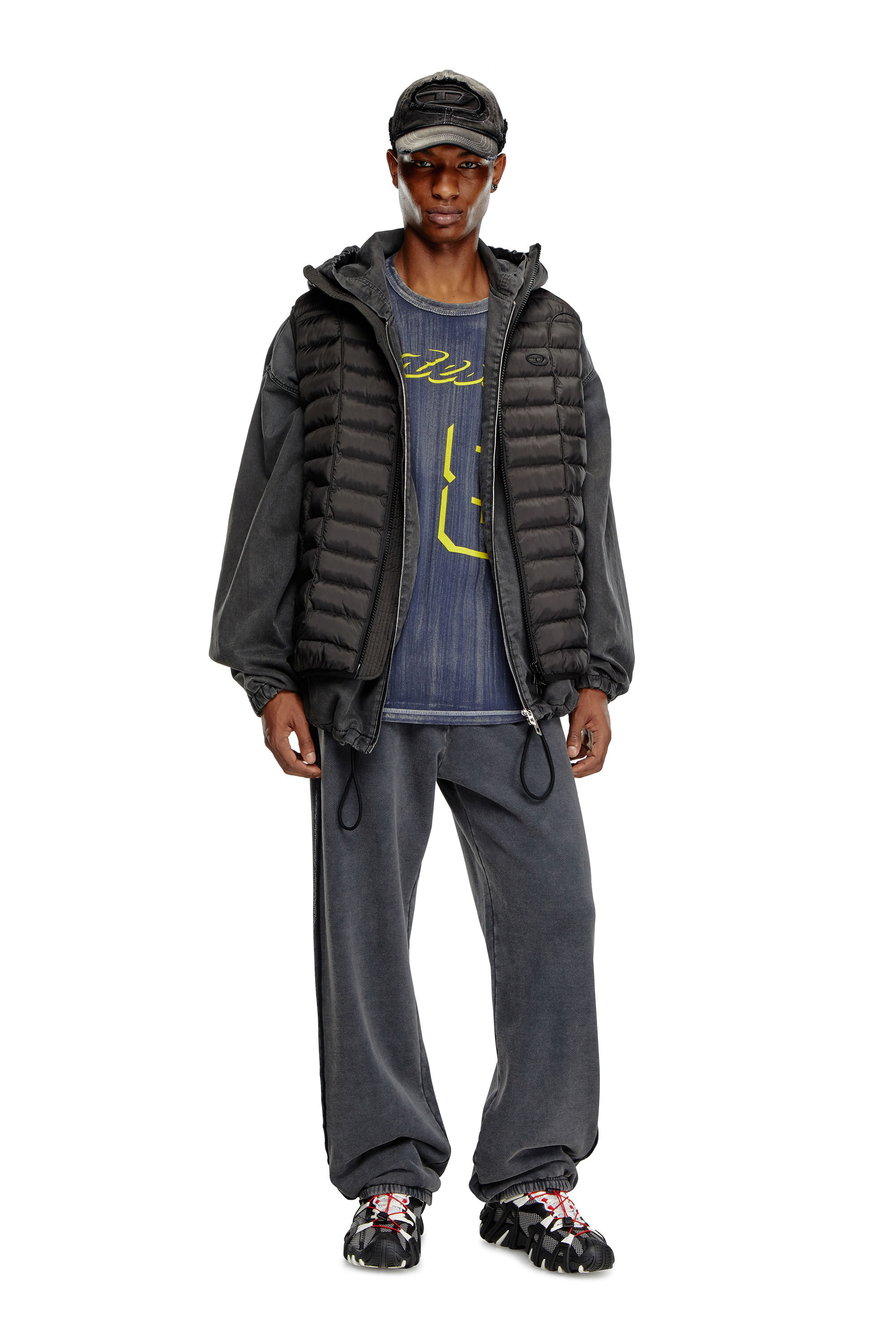 Men's Hooded puffer vest in light nylon | Black | Diesel