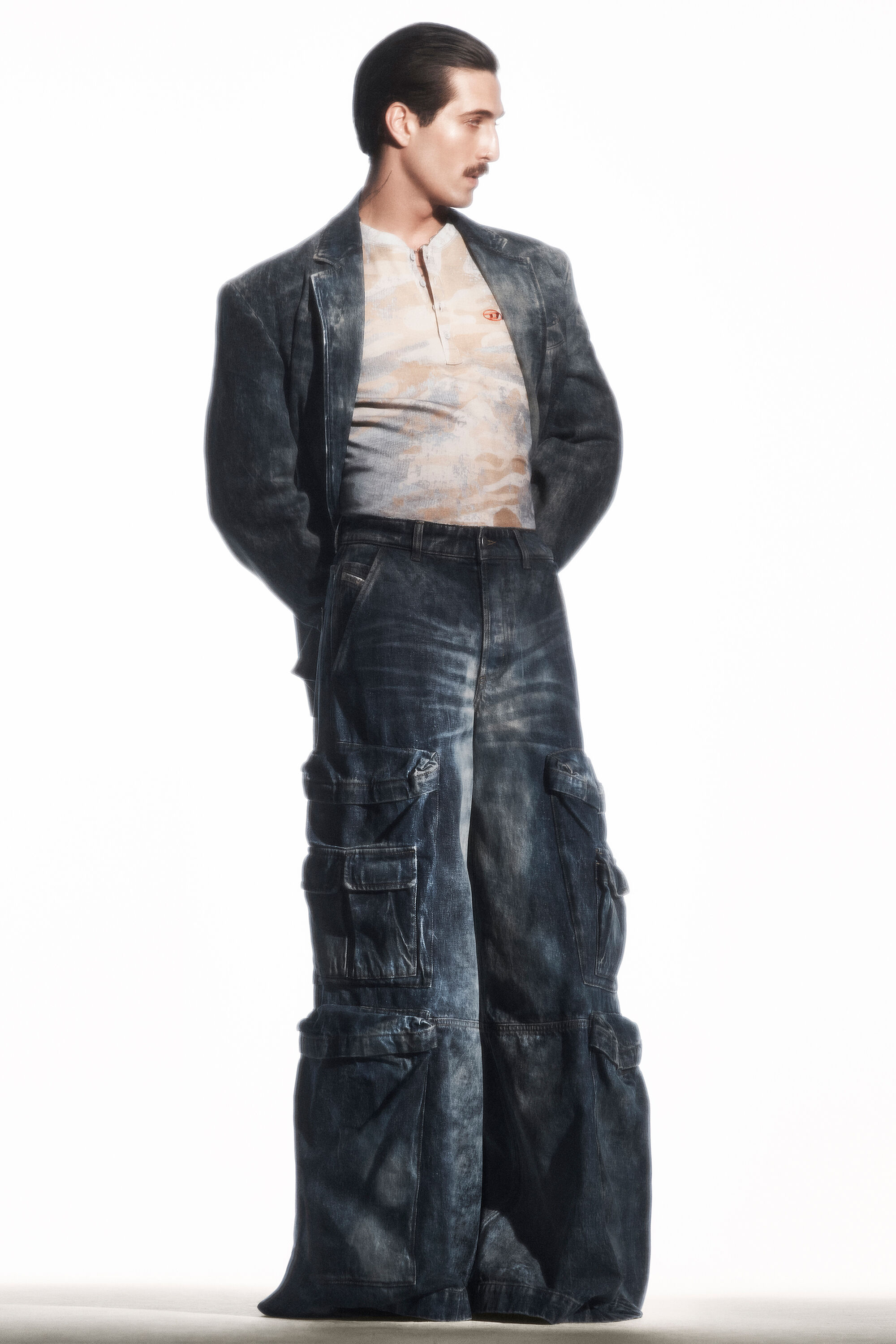 Diesel - Relaxed Jeans D-Giappo 0DBCW Mixte, Bleu Foncé - Image 6