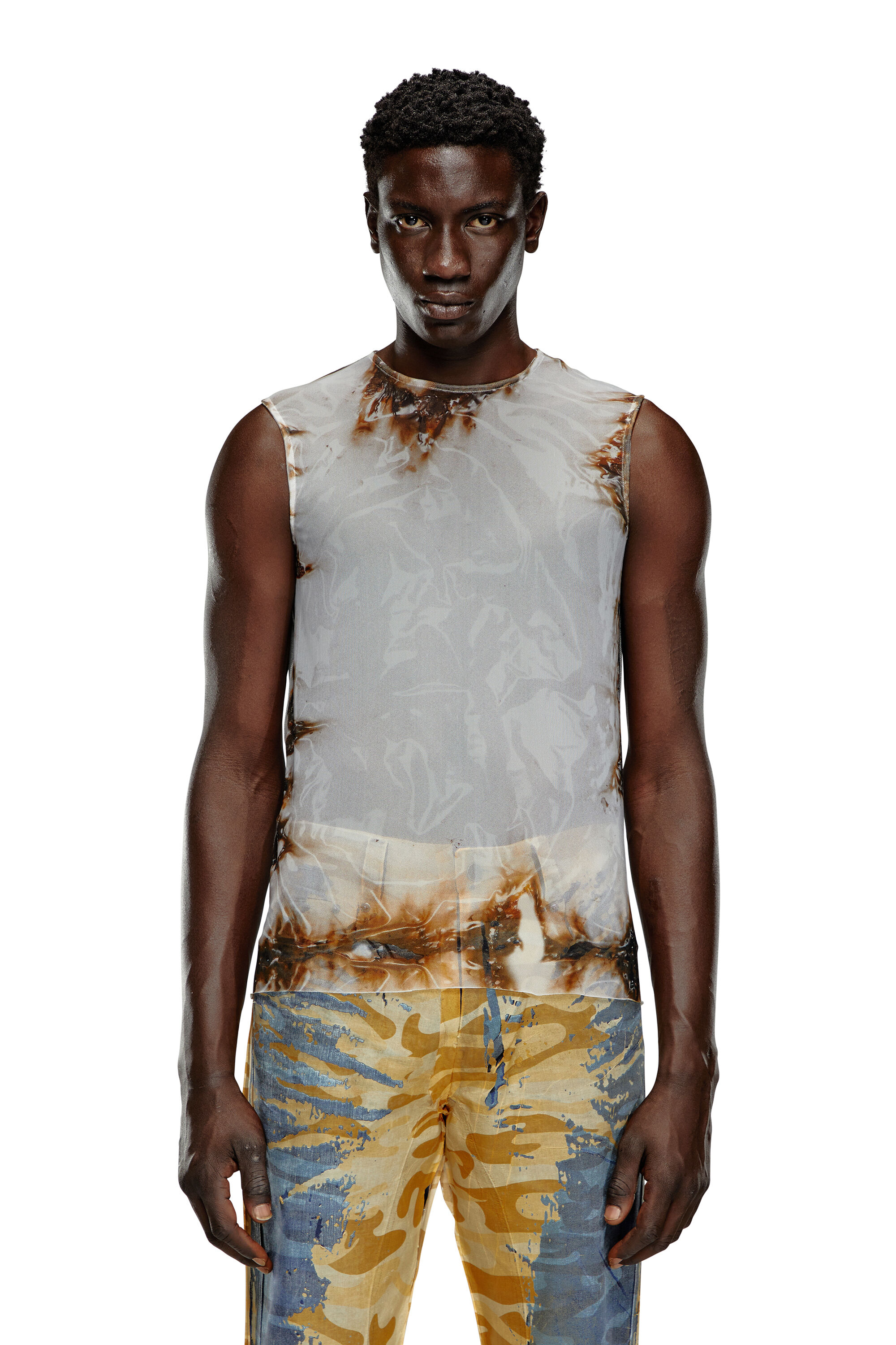 Diesel - T-BISCO-BURN-ART, Top en tulle avec imprimé plastique brûlé Homme in Polychrome - 6