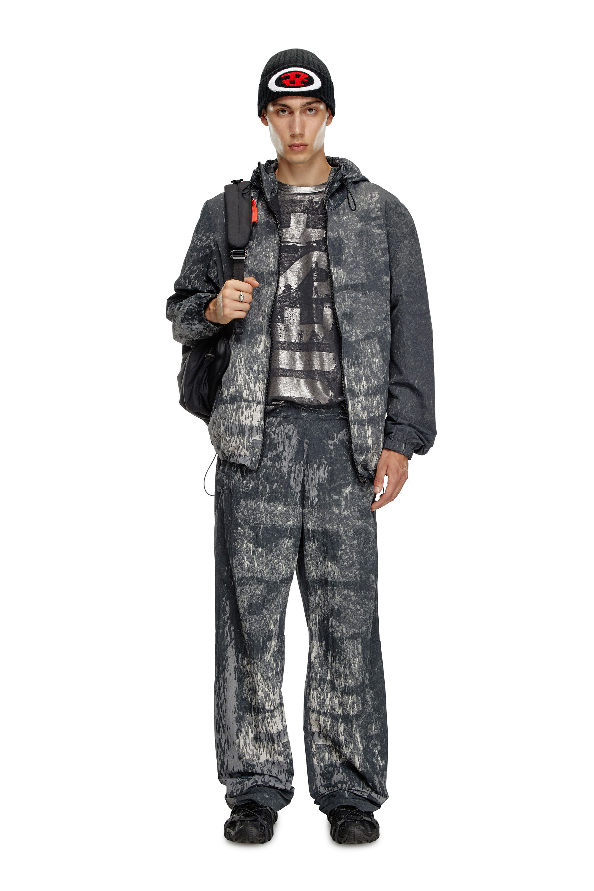 Diesel - J-BRICK, Coupe-vent à capuche avec imprimé « Rain Camo » Homme in Noir - 1