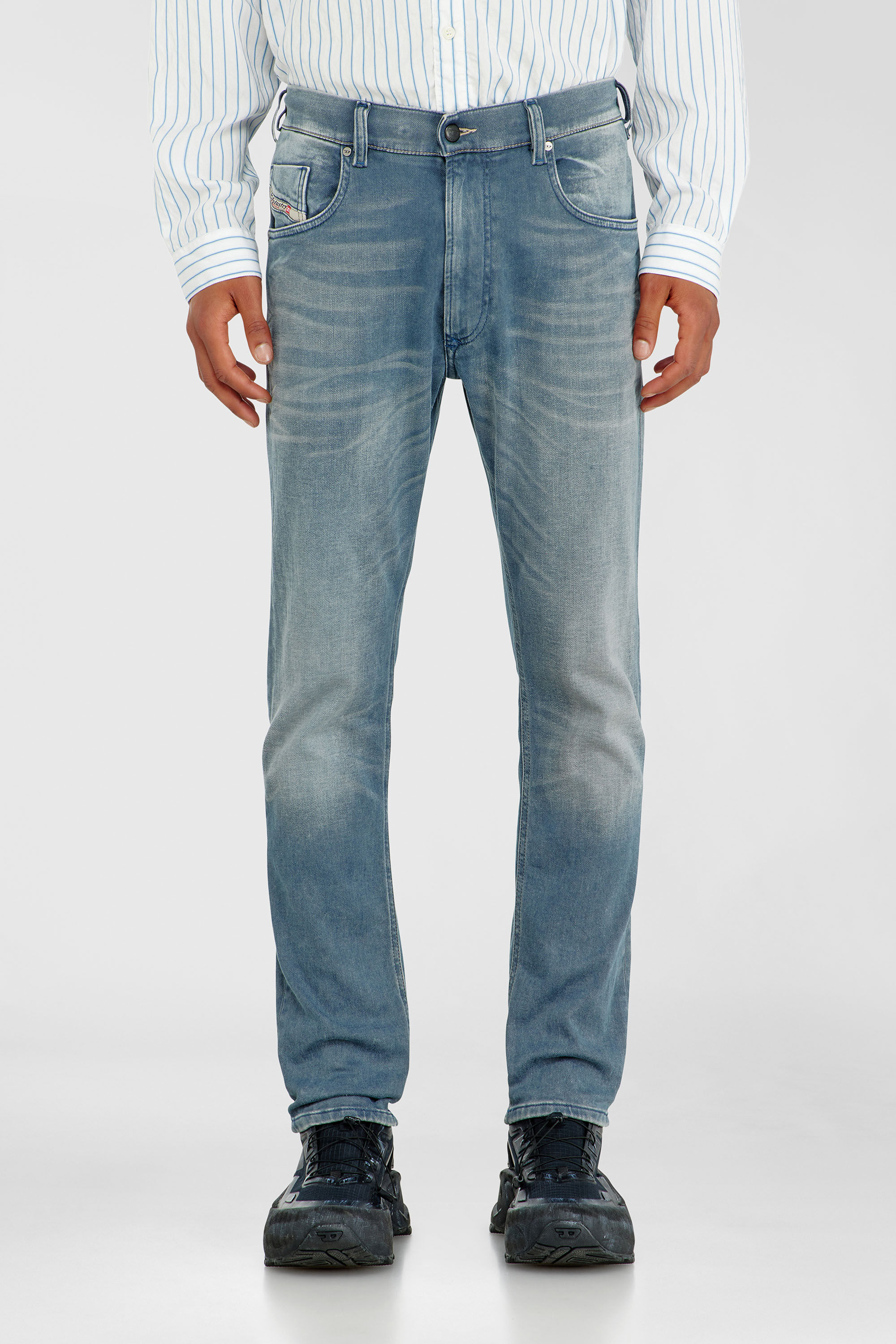 Diesel - Regular 2032 D-Krooley-BW Joggjeans&reg; 09P91 Homme, Bleu Clair - Image 2