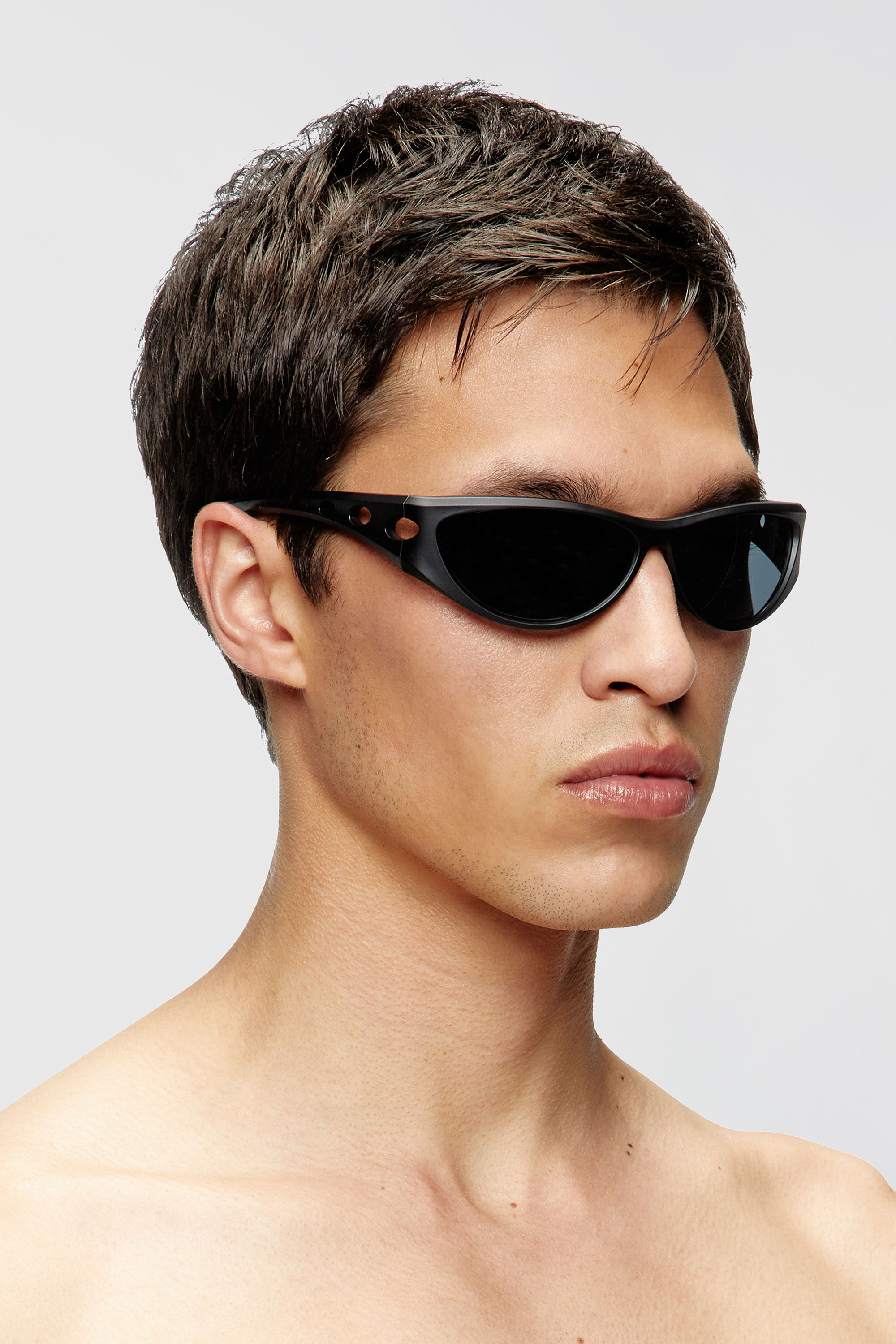Diesel - 0DL3004U, Lunettes de soleil style &oelig;il de chat Mixte in Noir - 4