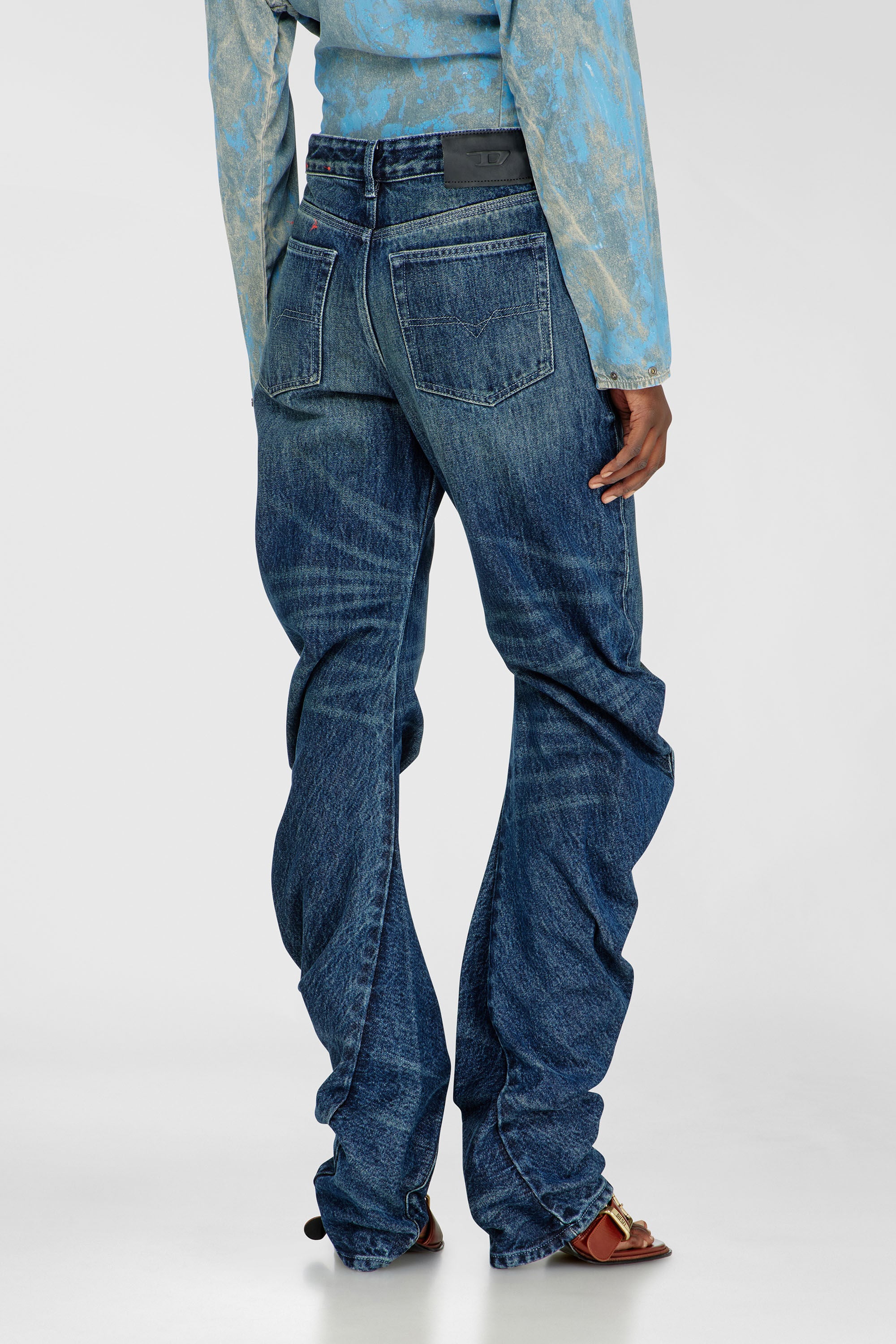 Diesel - Regular Jeans D-Twisty 007FZ Femme, Bleu Fonc&eacute; - Image 5