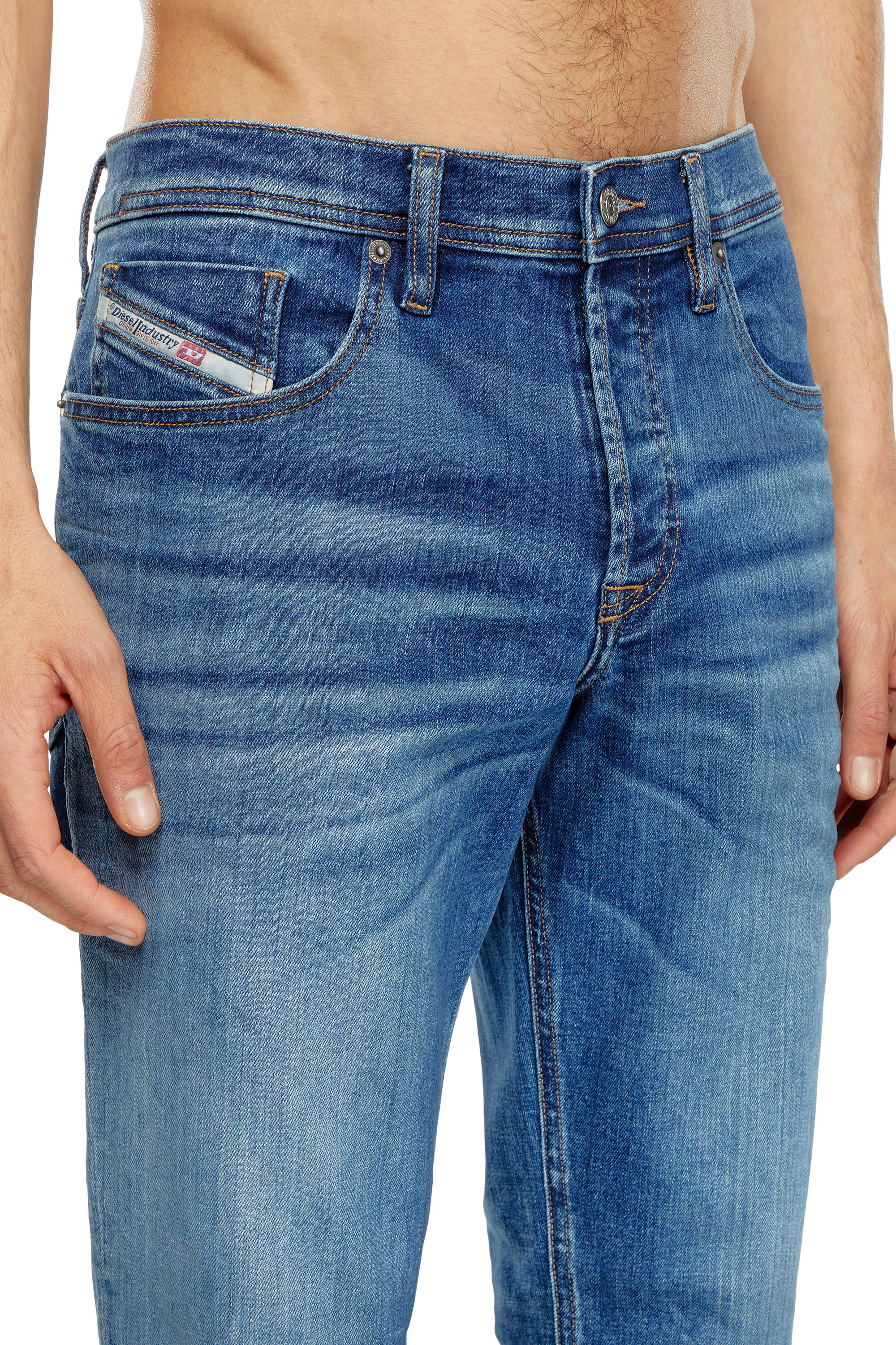Diesel - Homme Tapered Jeans 2023 D-Finitive 0GRDP, Bleu moyen - Image 5