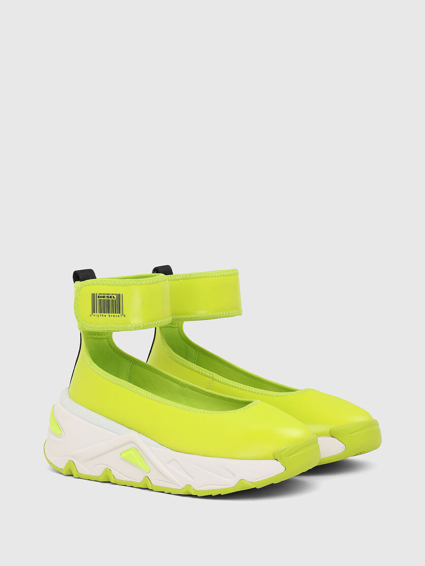 ballerina sneakers