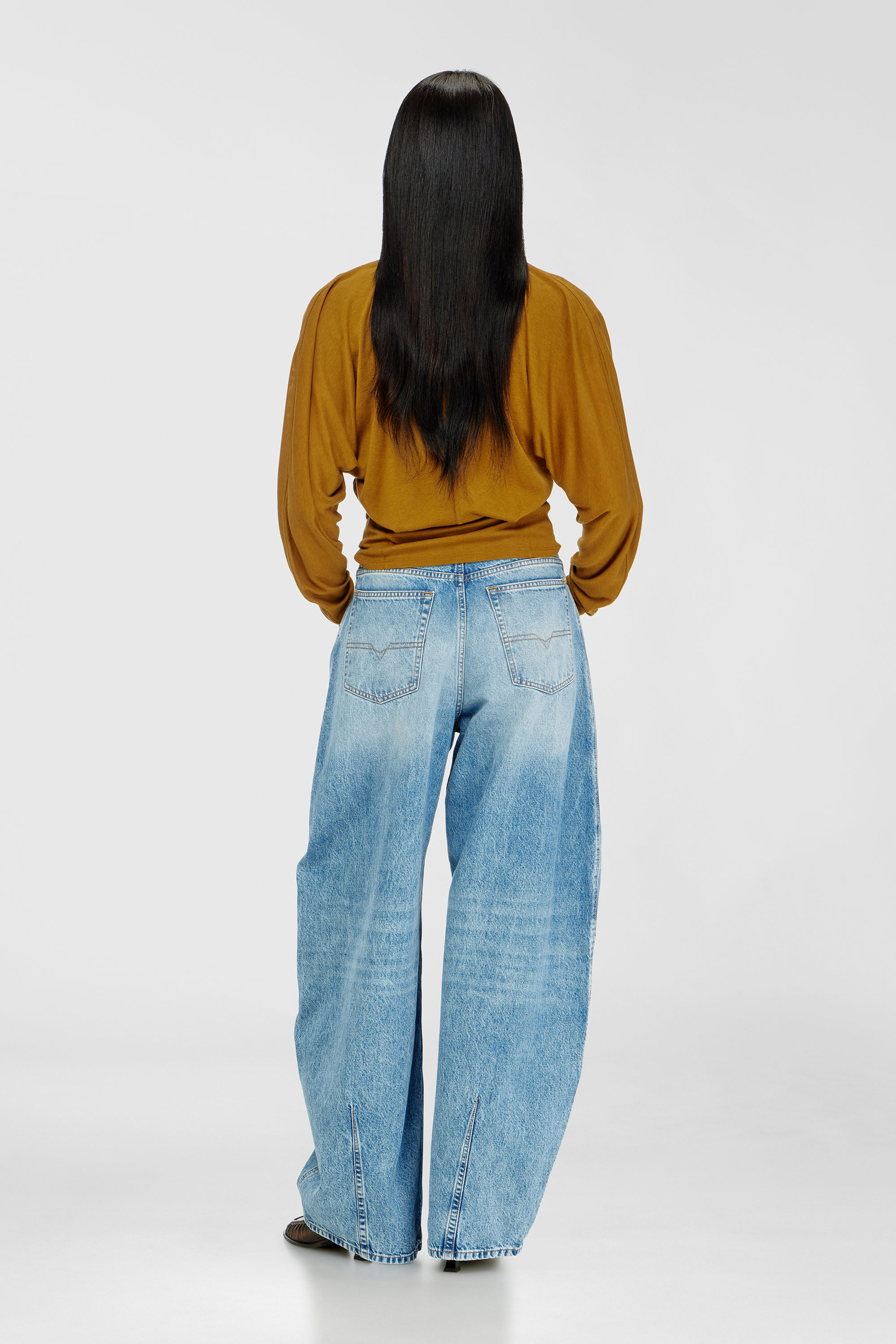 Diesel - Relaxed Jeans 1987 D-Khelz 09I29 Femme, Bleu Clair - Image 3