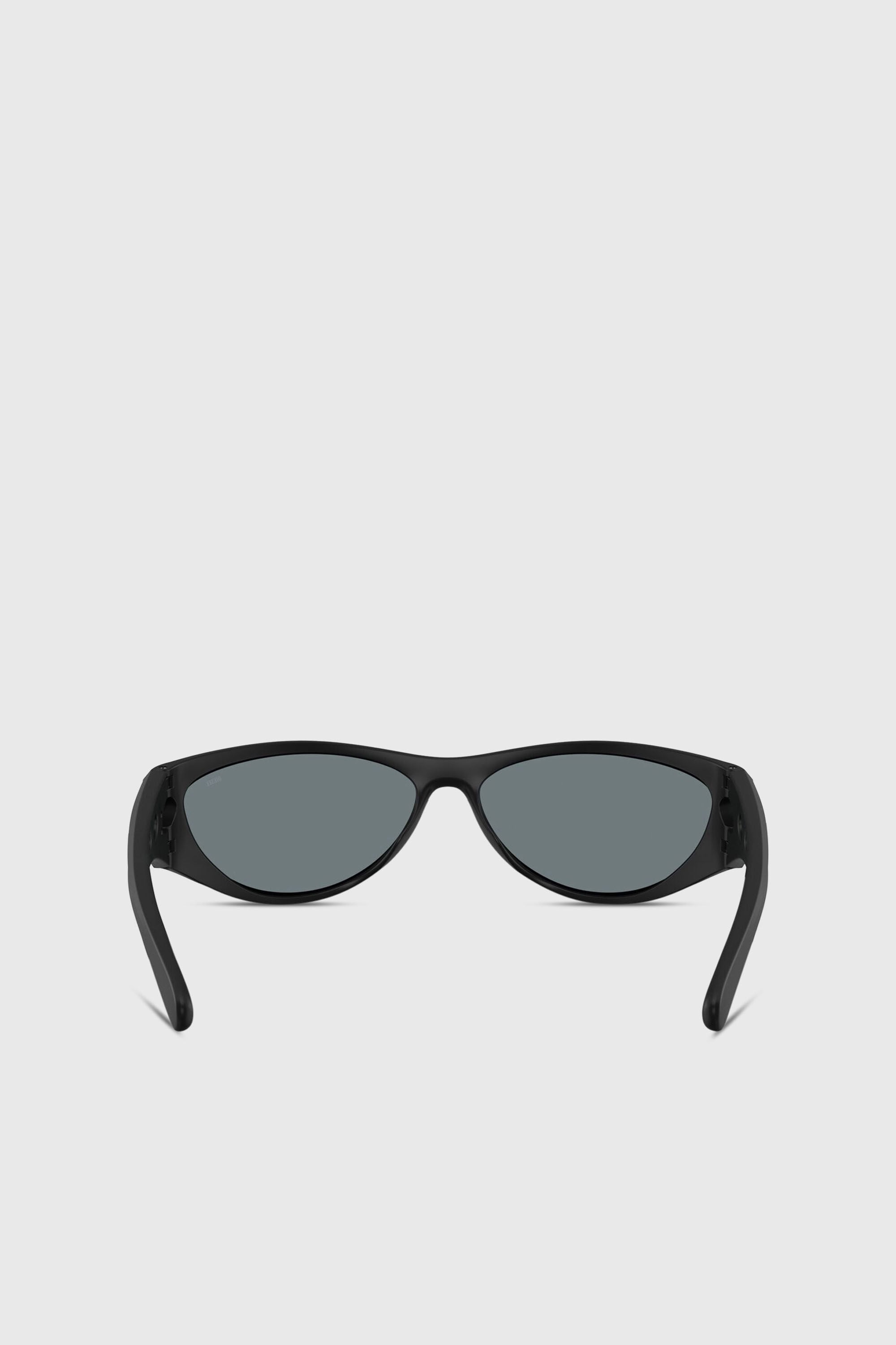 Diesel - 0DL3004U, Lunettes de soleil style &oelig;il de chat Mixte in Noir - 3