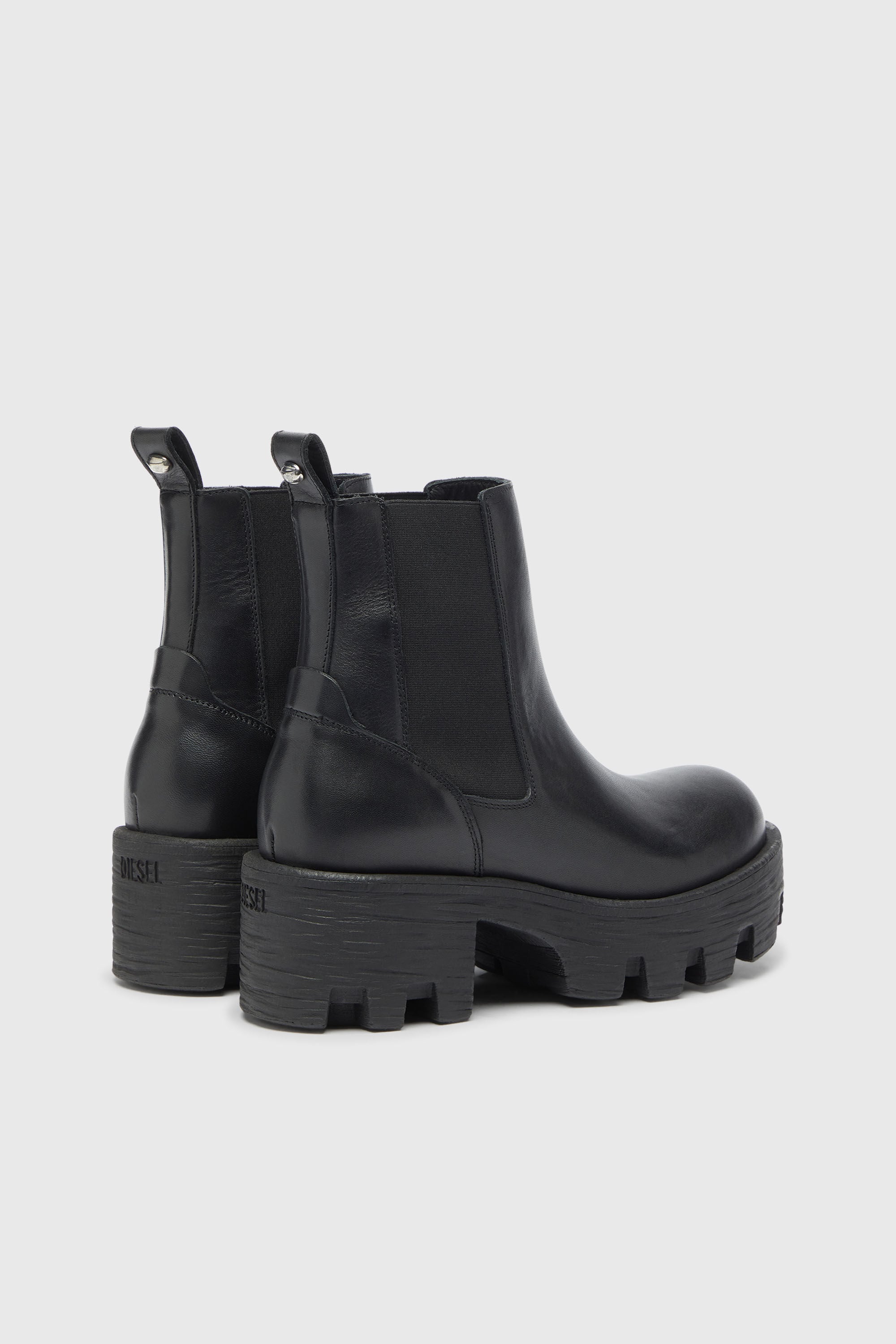 Diesel - D-HAMMER CHUNKY W, D-Hammer - Bottines Chelsea en cuir avec semelle crant&eacute;e Femme in Noir - 3