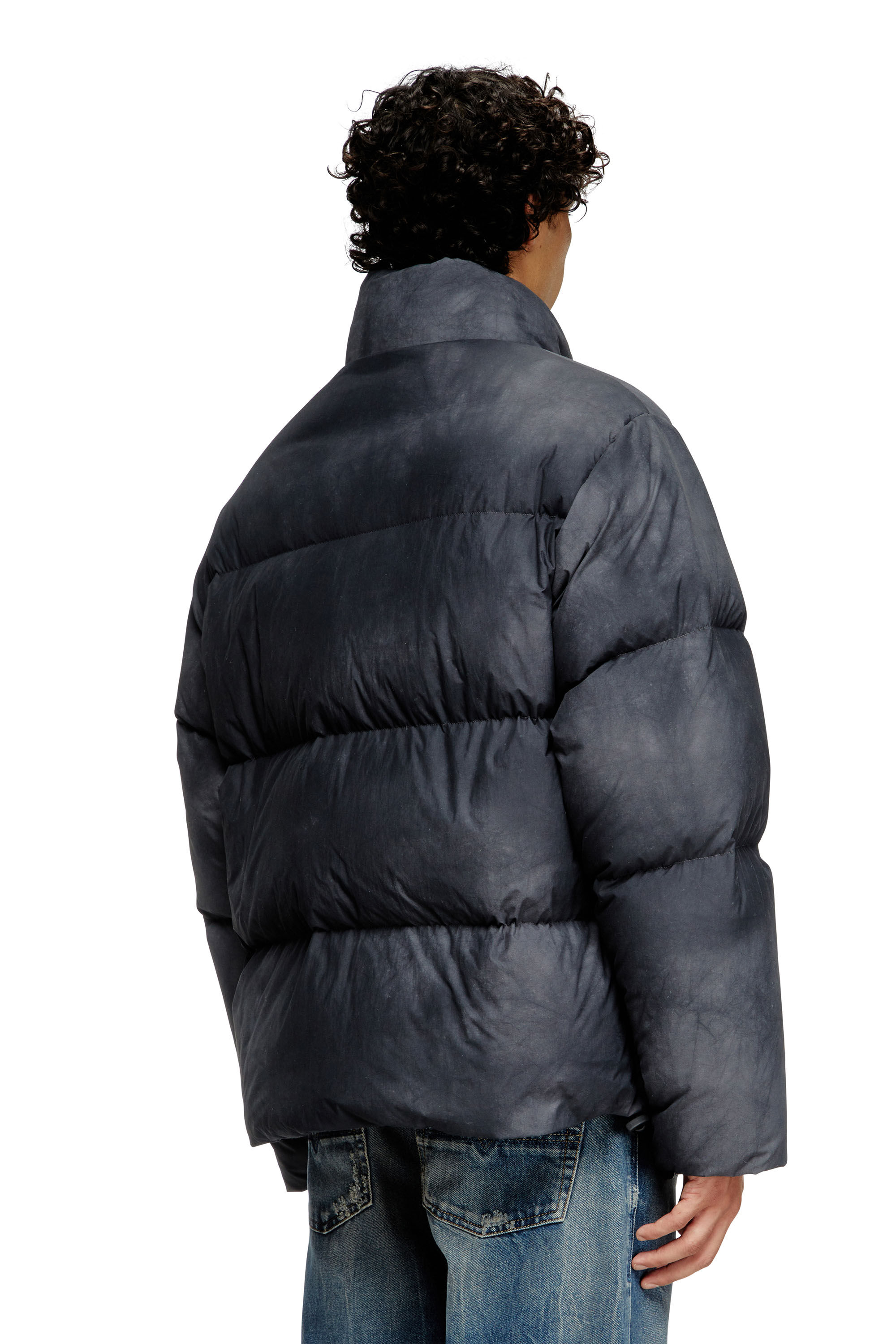 Diesel - W-RAVEEL, Veste doudoune à capuche en nylon effet irrégulier Homme in Noir - 4