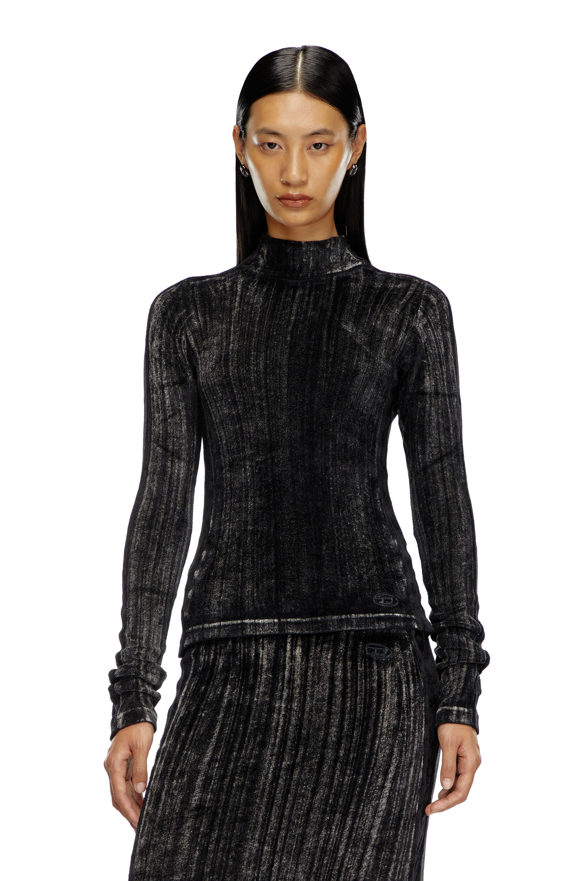 Diesel - T-SLIMY, Top à col montant en chenille traitée Femme in Noir - 3