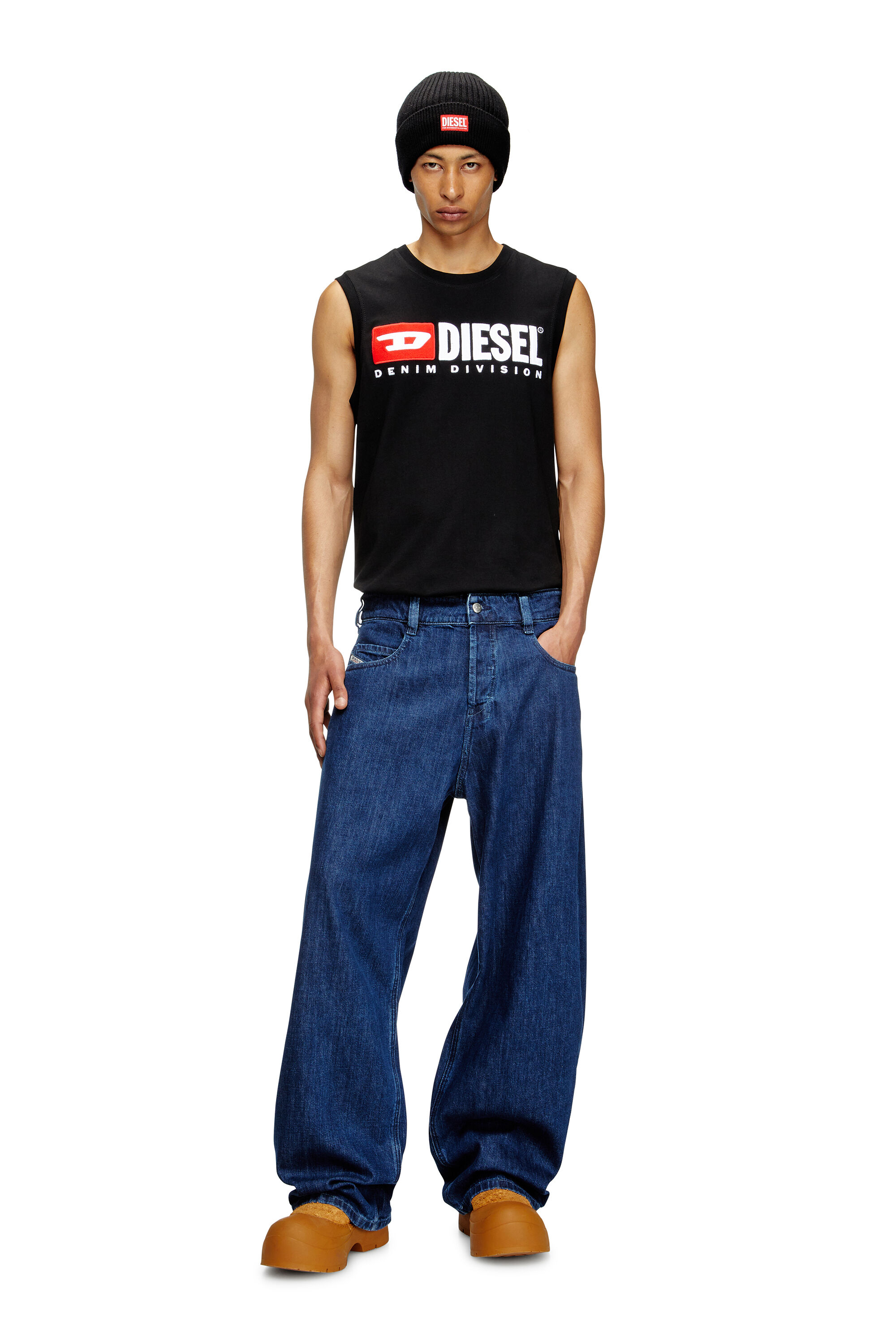デニム・ジーパン DIESEL relaxed jeans 1997 d-enim 09m74 Women's Relaxed Jeans | Light Blue | Diesel 1997 D-Enim