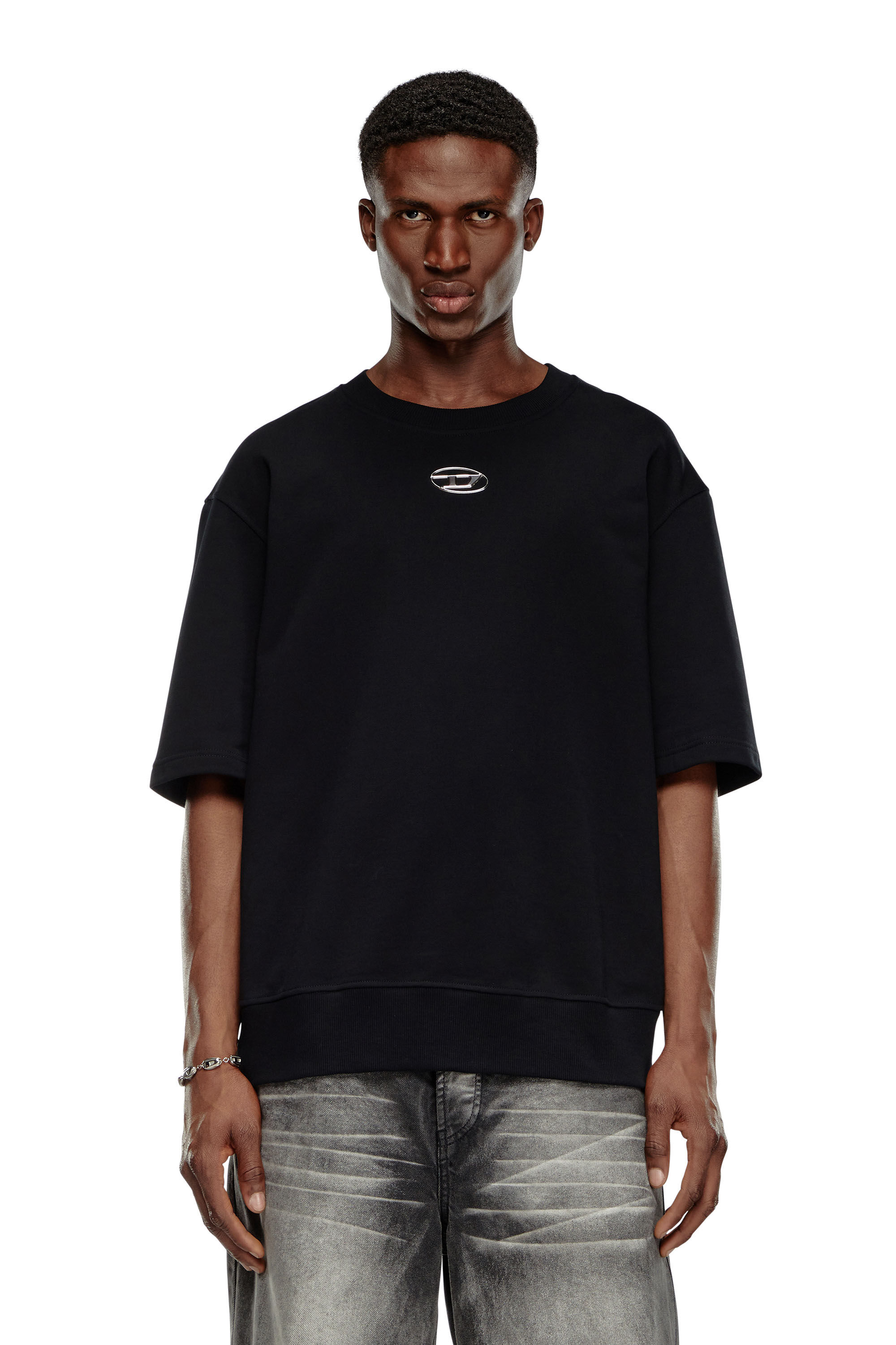 Diesel - S-COOLING-L1, Sweat-shirt &agrave; manches courtes avec logo m&eacute;tallis&eacute; Homme in Noir - 5