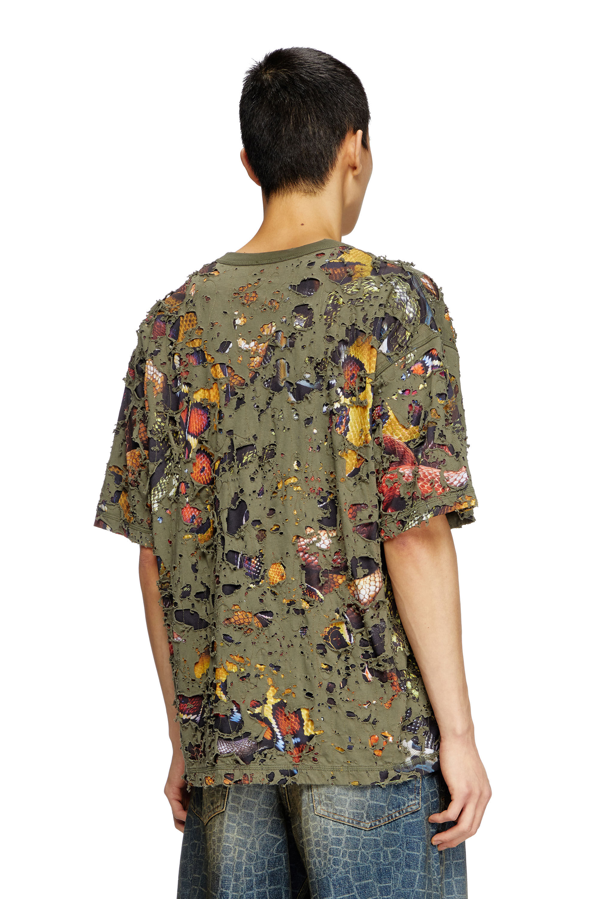 Diesel - CL-T-BOXT-DEVOR-SNAKE, T-shirt à imprimé serpent avec superposition effet destroy Mixte in Vert - 4