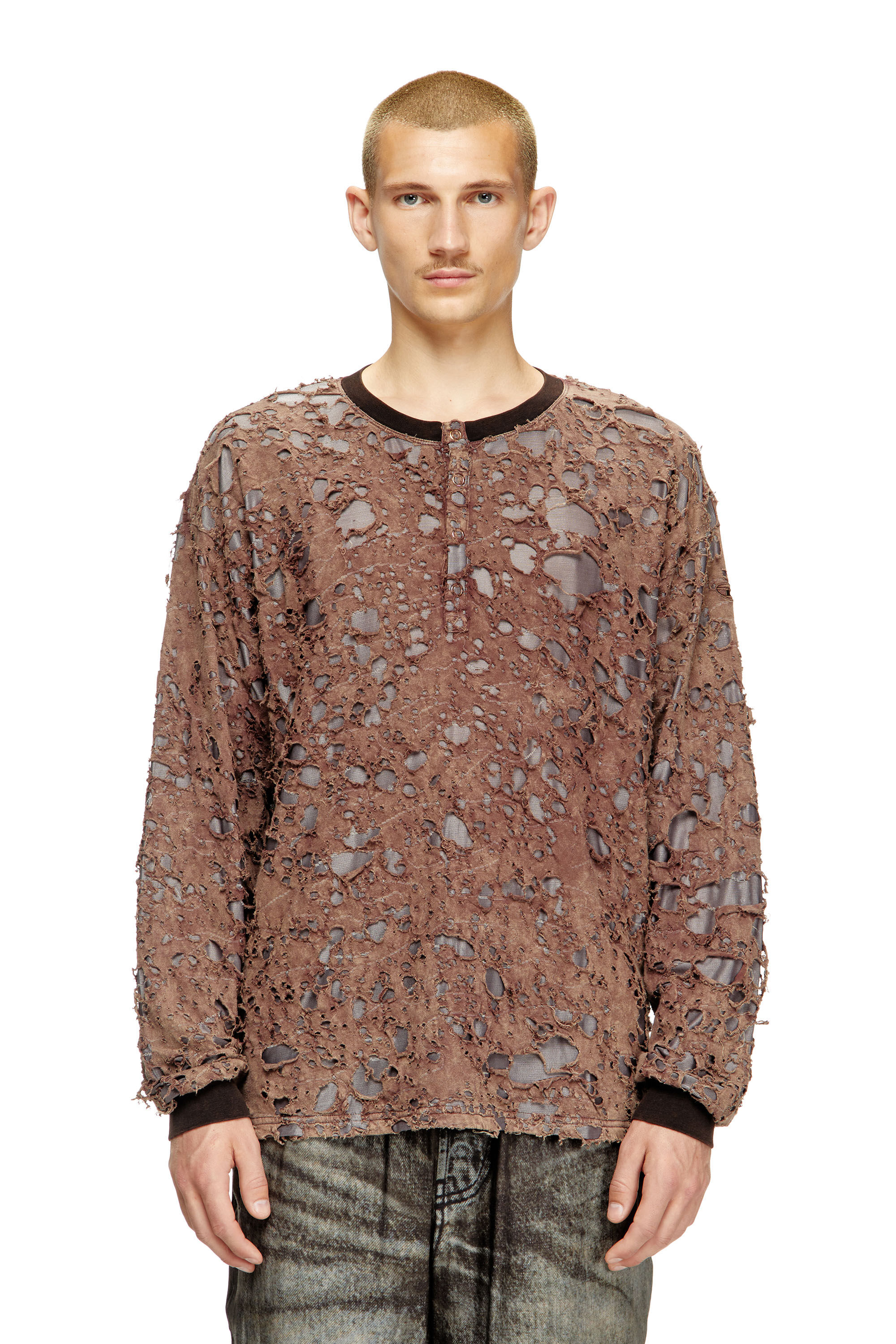 Diesel - T-OVERT, T-shirt à manches longues en jersey destroyed Homme in Marron - 2