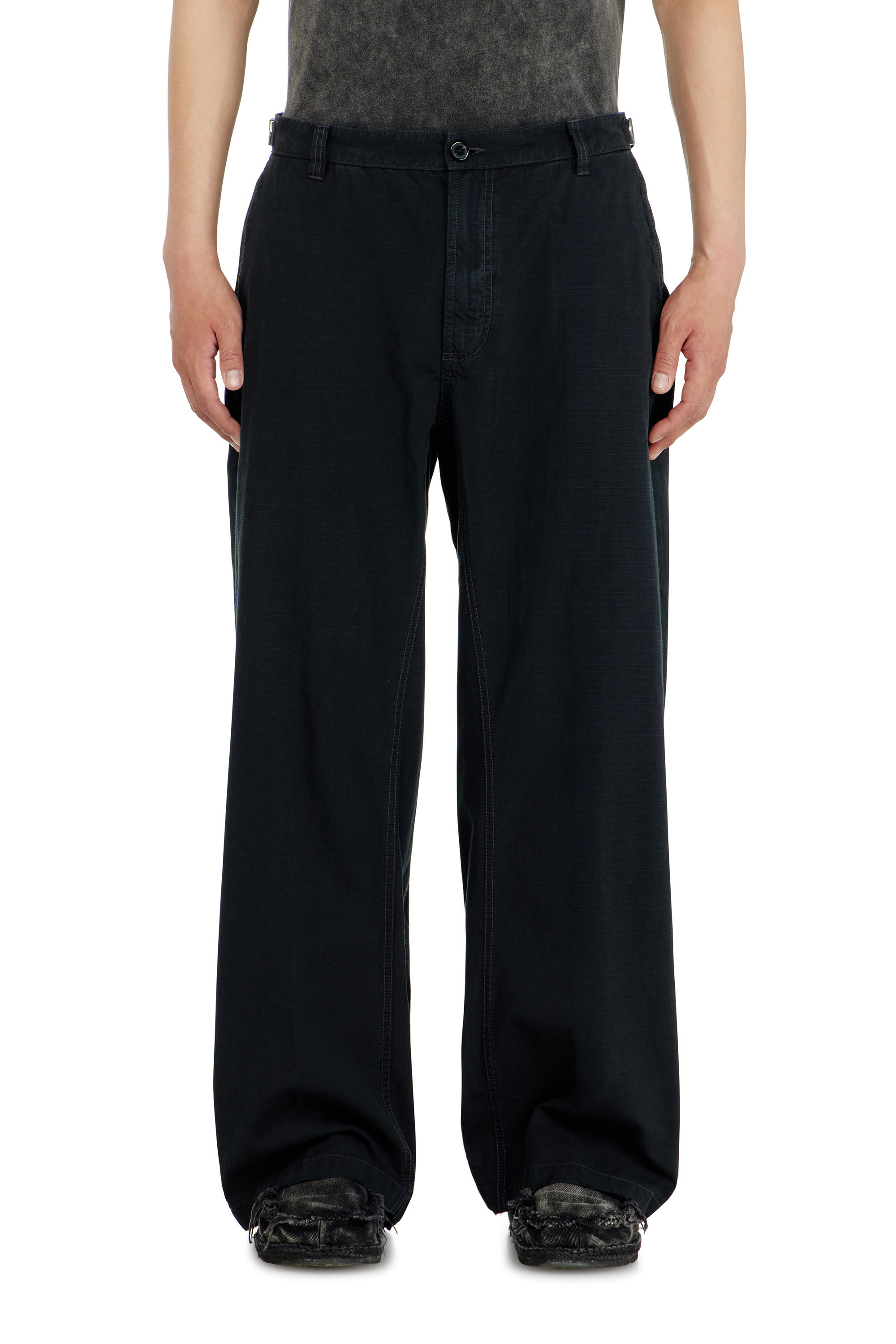 Diesel - P-BALL, Pantalon en ripstop de coton avec boucles lat&eacute;rales Homme in ToBeDefined - 3