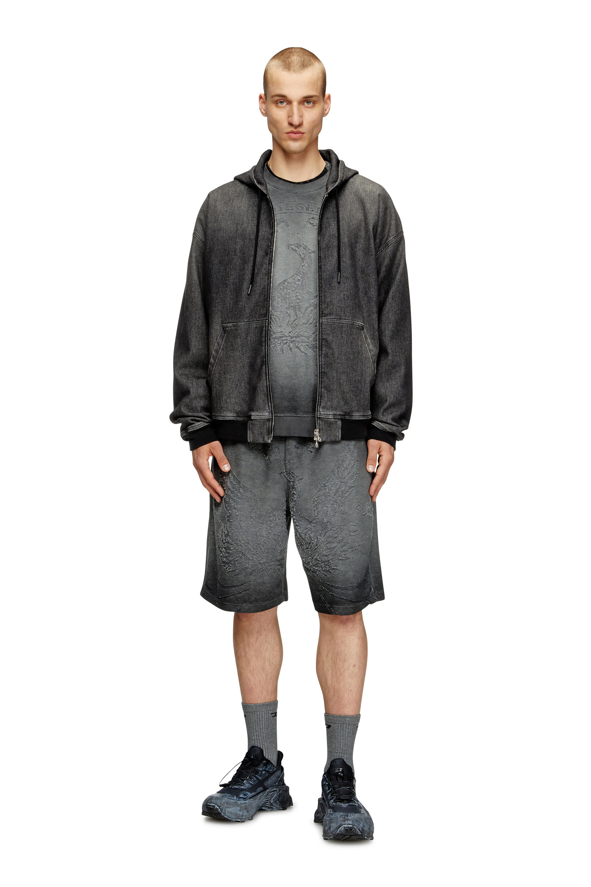 Diesel - P-CROWDE, Short de survêtement avec phénix dévoré Homme in Gris - 1