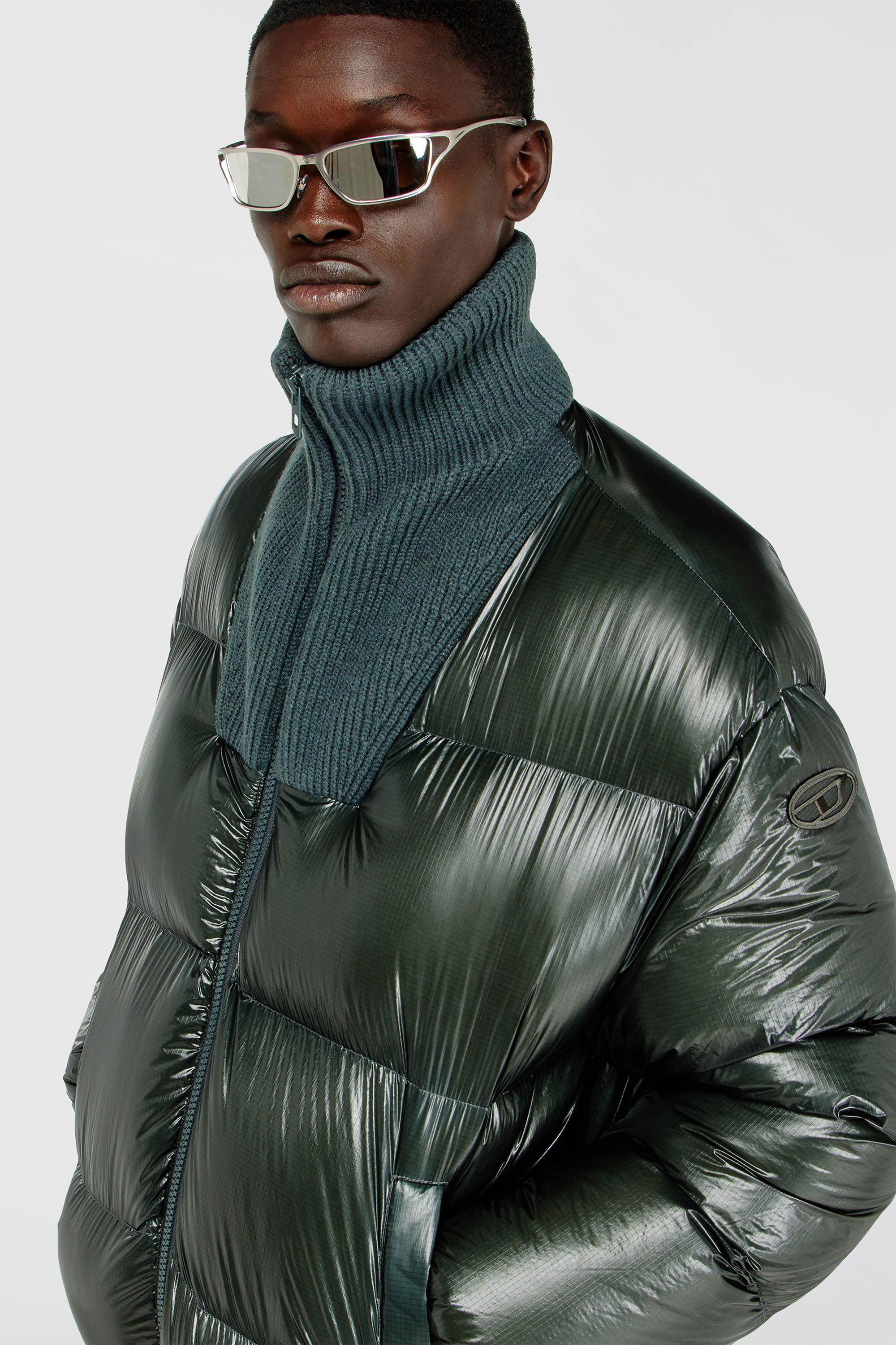 Diesel - W-RIBB, Doudoune en ripstop &agrave; col c&ocirc;tel&eacute; Homme in Vert - 5