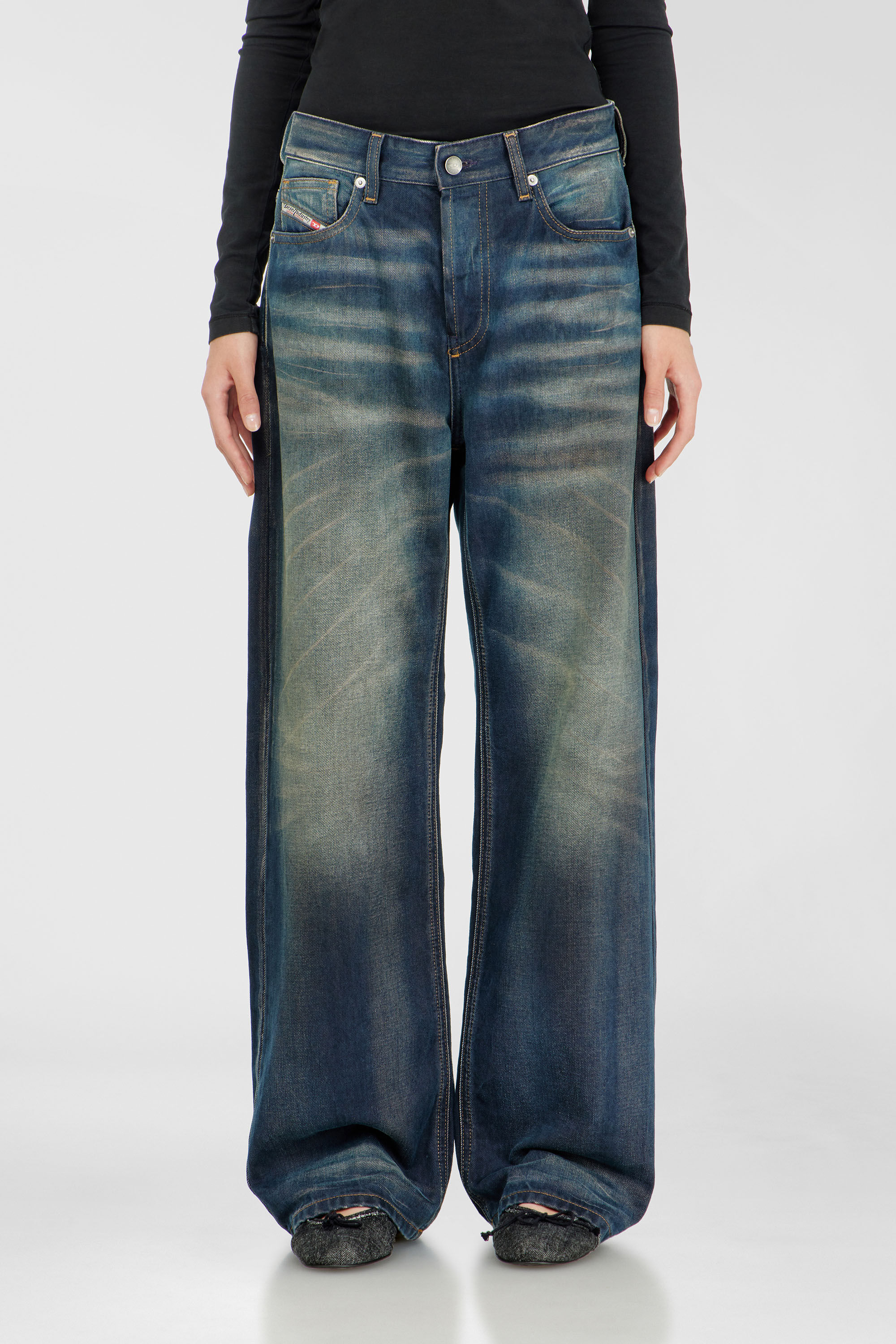 Diesel - Relaxed Jeans 1990 D-Waigee 09R09 Femme, Bleu Fonc&eacute; - Image 4