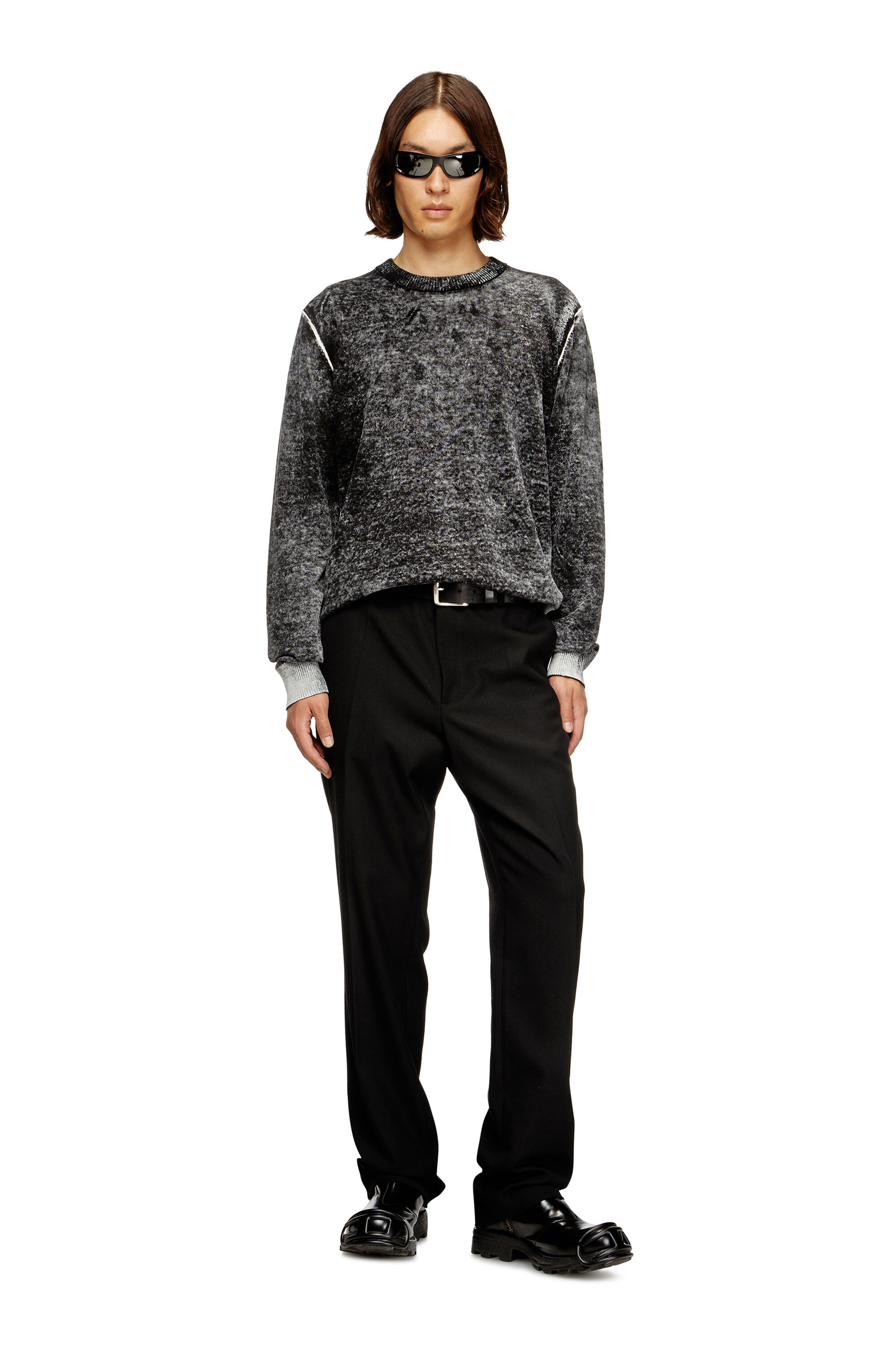 Diesel - K-LAURENT, Pull avec impression invers&eacute;e d&eacute;color&eacute;e Homme in Gris - 1