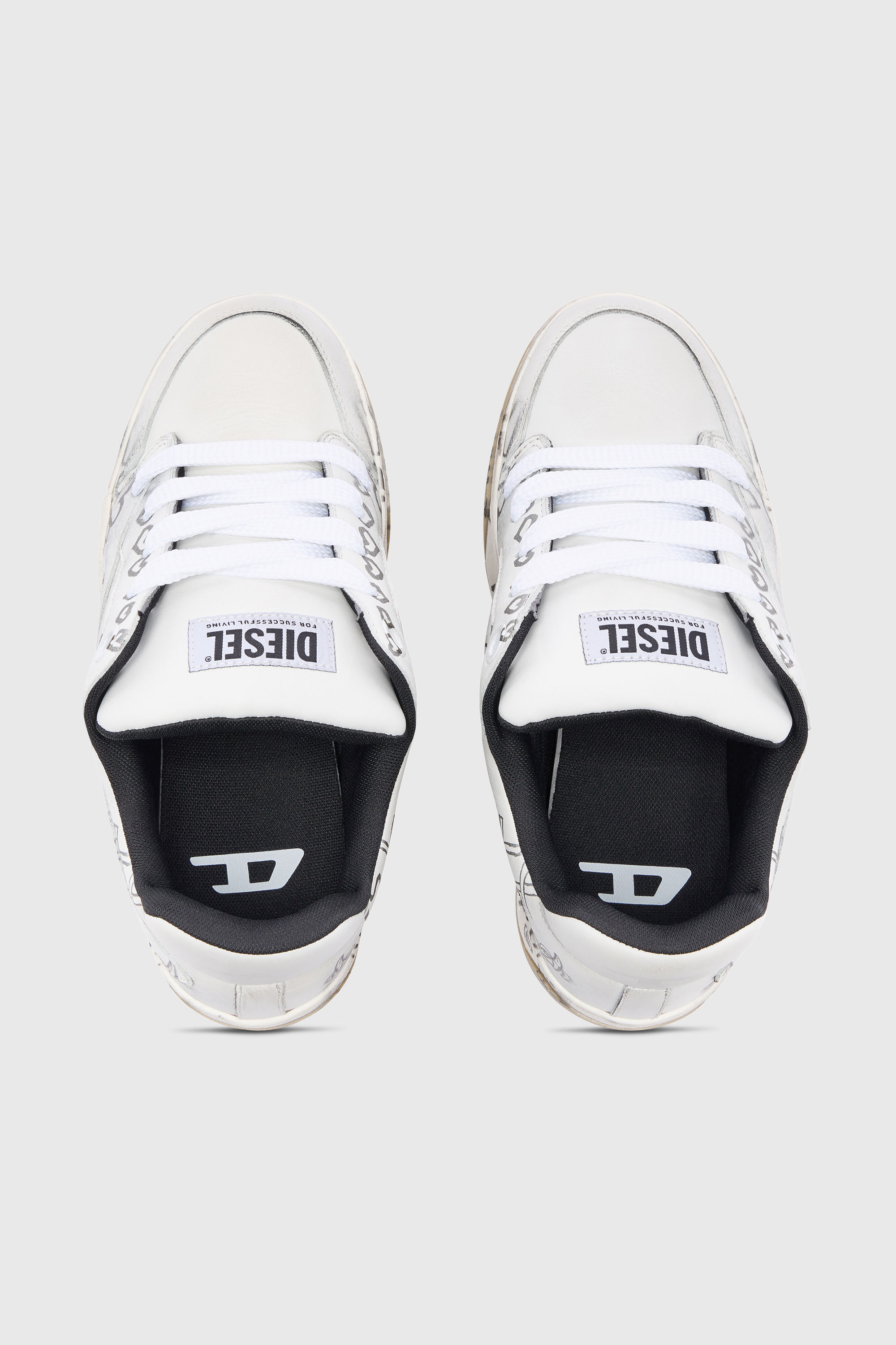Diesel - S-D-OLLIE LOW, D-Ollie-Baskets en cuir avec imprim&eacute; graffiti Homme in Blanc - 6