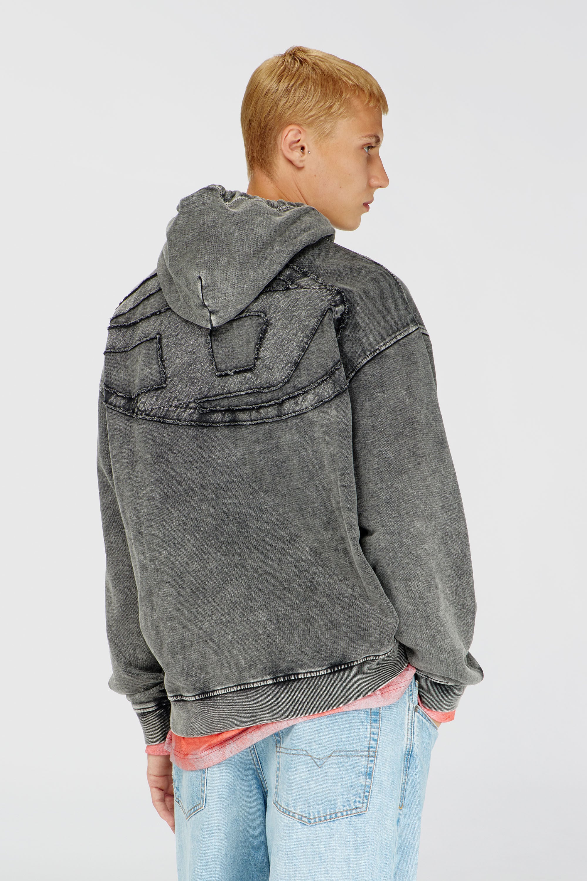 Diesel - S-BOXT-HOOD-DEN, Sweat &agrave; dos patchwork coup&eacute; brut Homme in Gris - 4