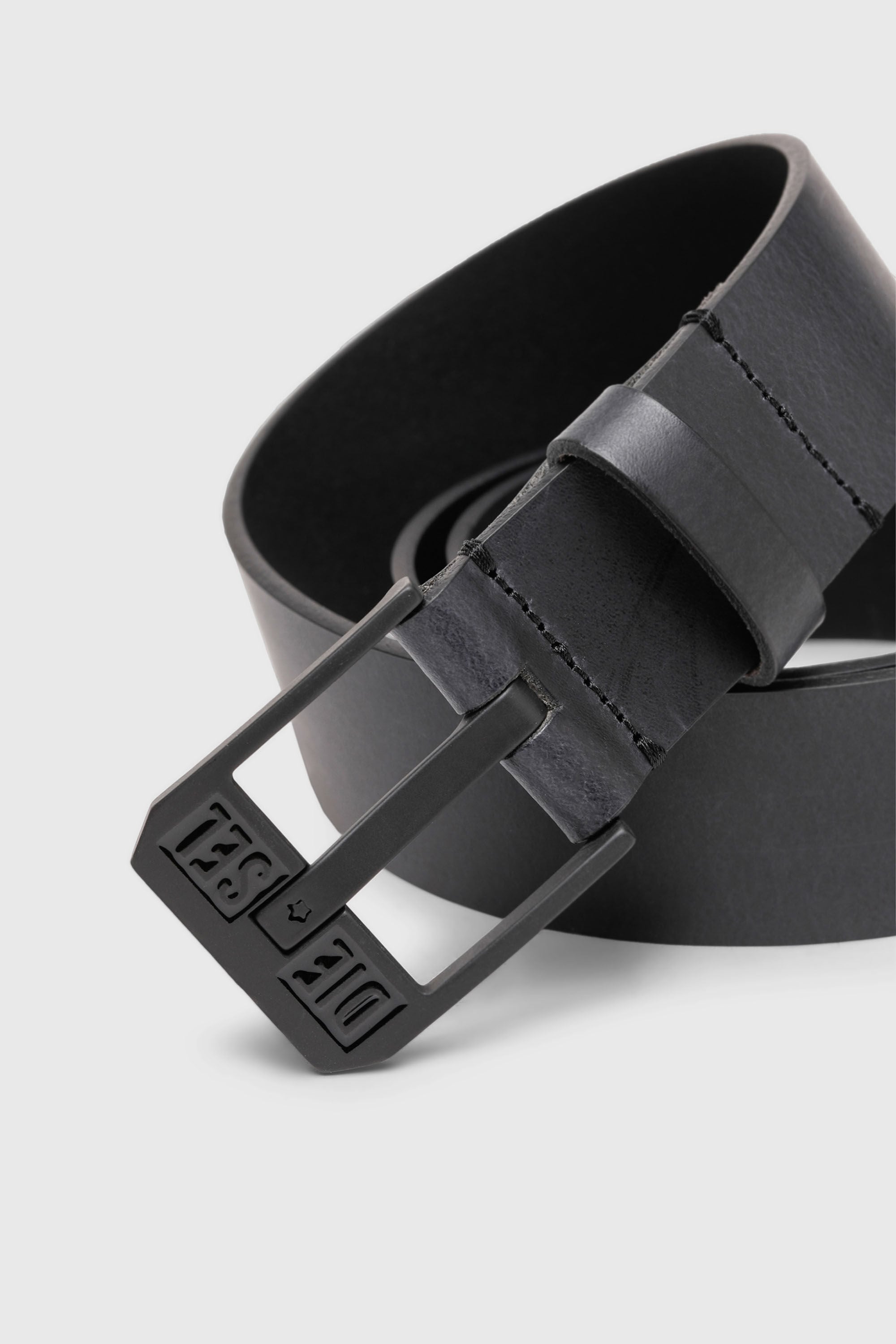 Diesel - BLUESTAR II, Ceinture 3.9 cm en cuir avec boucle logo &eacute;toile Homme in Gris - 2
