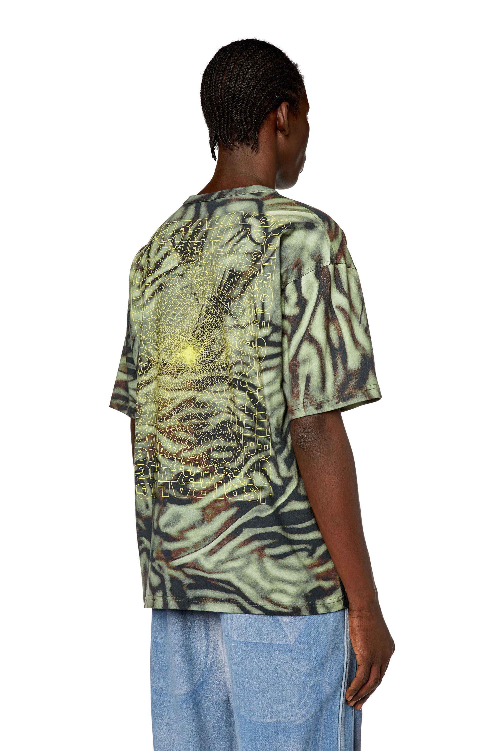 Diesel - T-BOXT-N3, Homme T-shirt avec imprimé camouflage zébré in Vert - Image 4