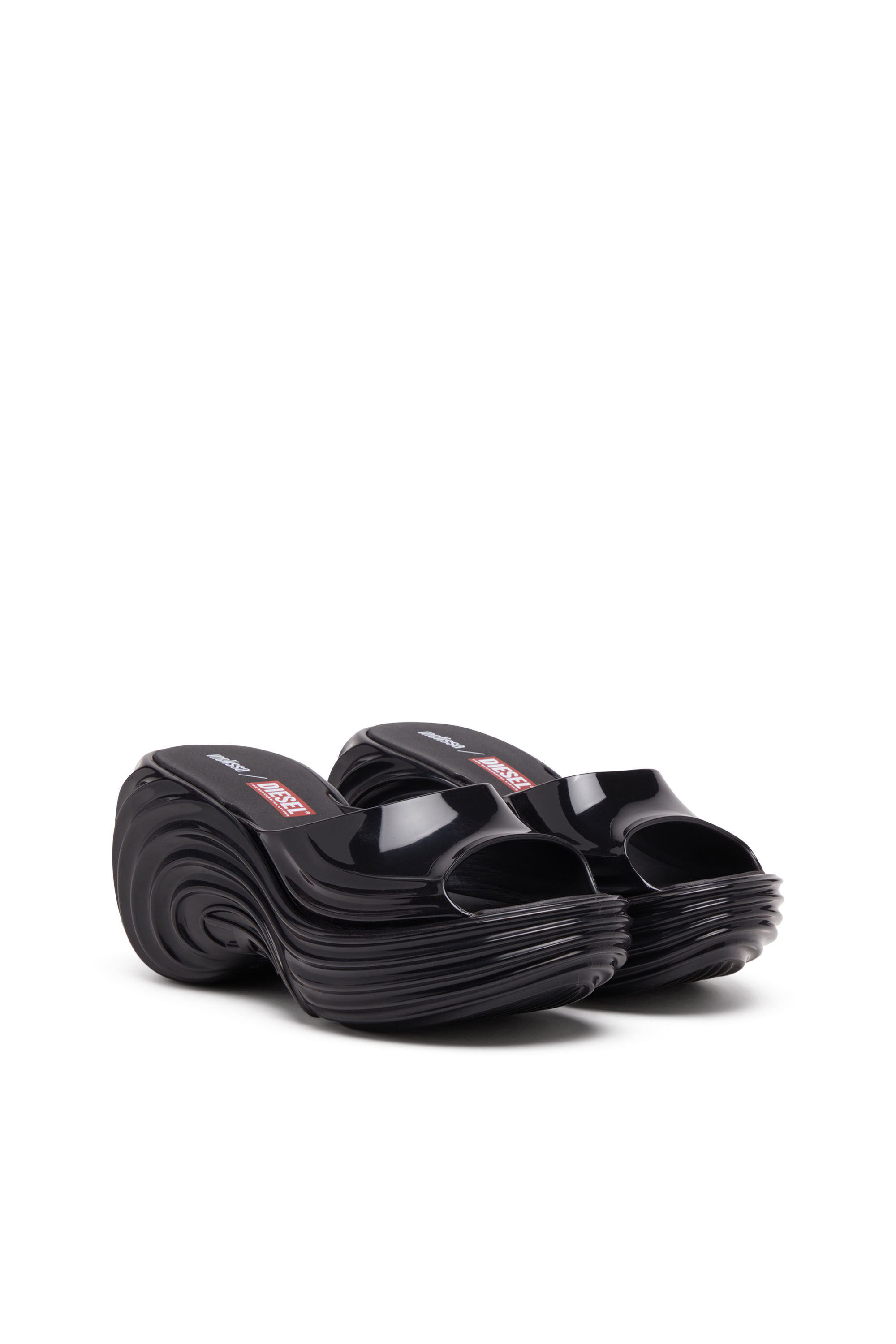 残りわずか【DIESEL x Melissa 】クァンタム 厚底 サンダル Women's Platform mule in Melflex® | Black | Diesel