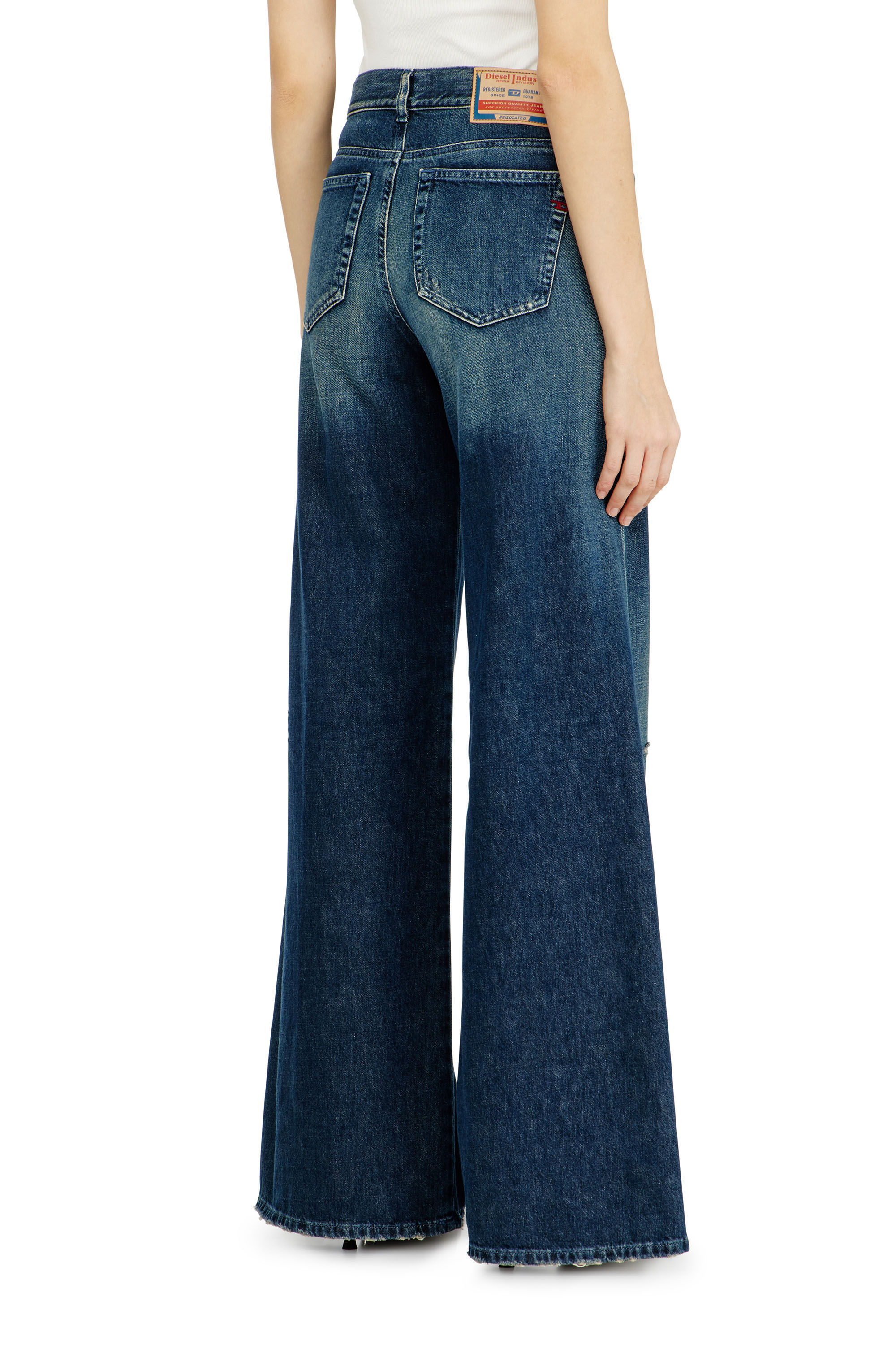 Diesel - Flare Jeans 1978 D-Akemi 09N70 Femme, Bleu Fonc&eacute; - Image 5