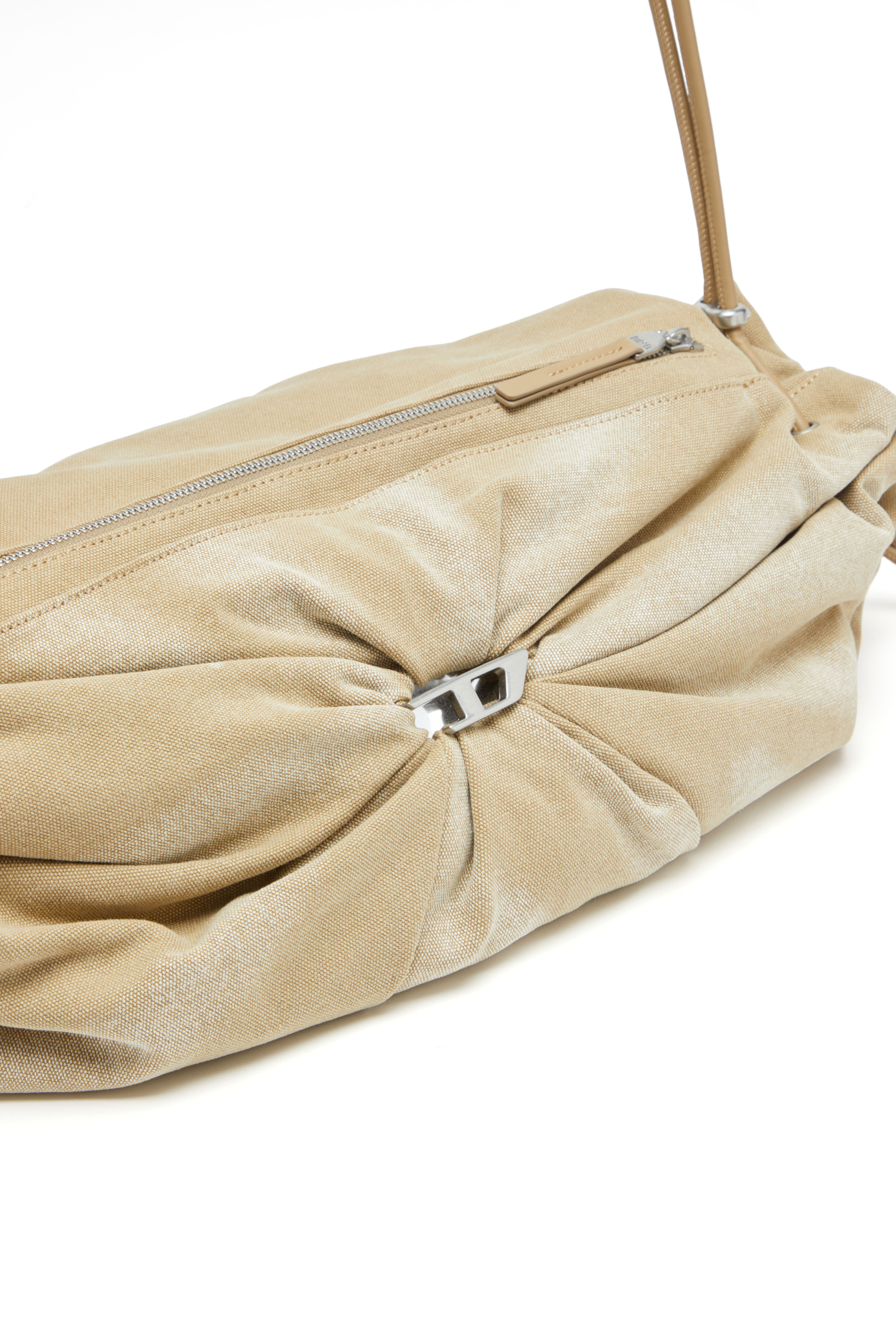 Diesel - SCRUNCH-D CROSSBODY L, Scrunch-D L-Sac polochon froissé en toile traitée Femme in Beige - 2