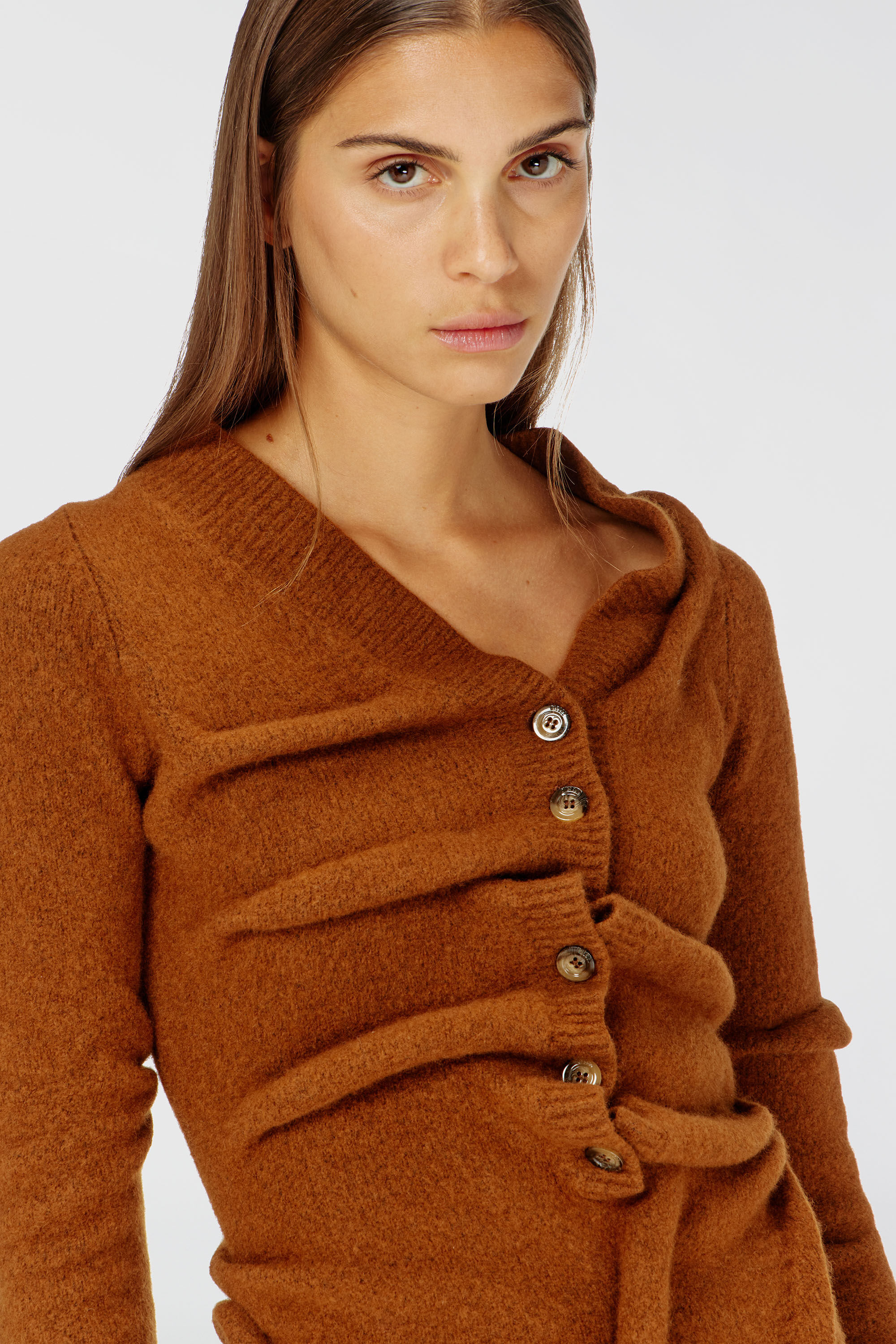 Diesel - M-ANITA, Robe cardigan courte en maille foul&eacute;e &agrave; texture froiss&eacute;e Femme in Marron - 5