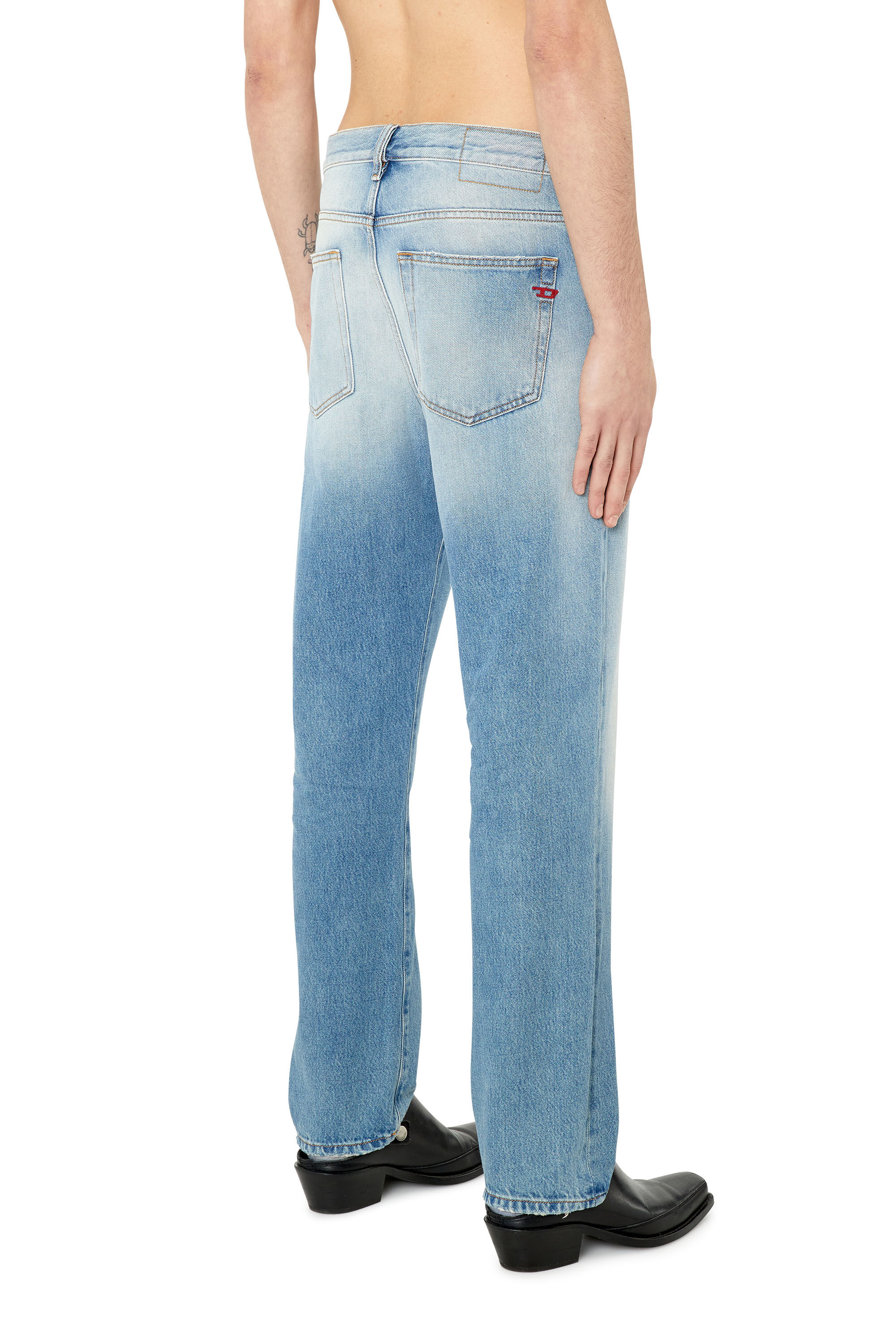 Diesel - 2020 D-Viker E9C15 Straight Jeans, Light Blue - Image 4