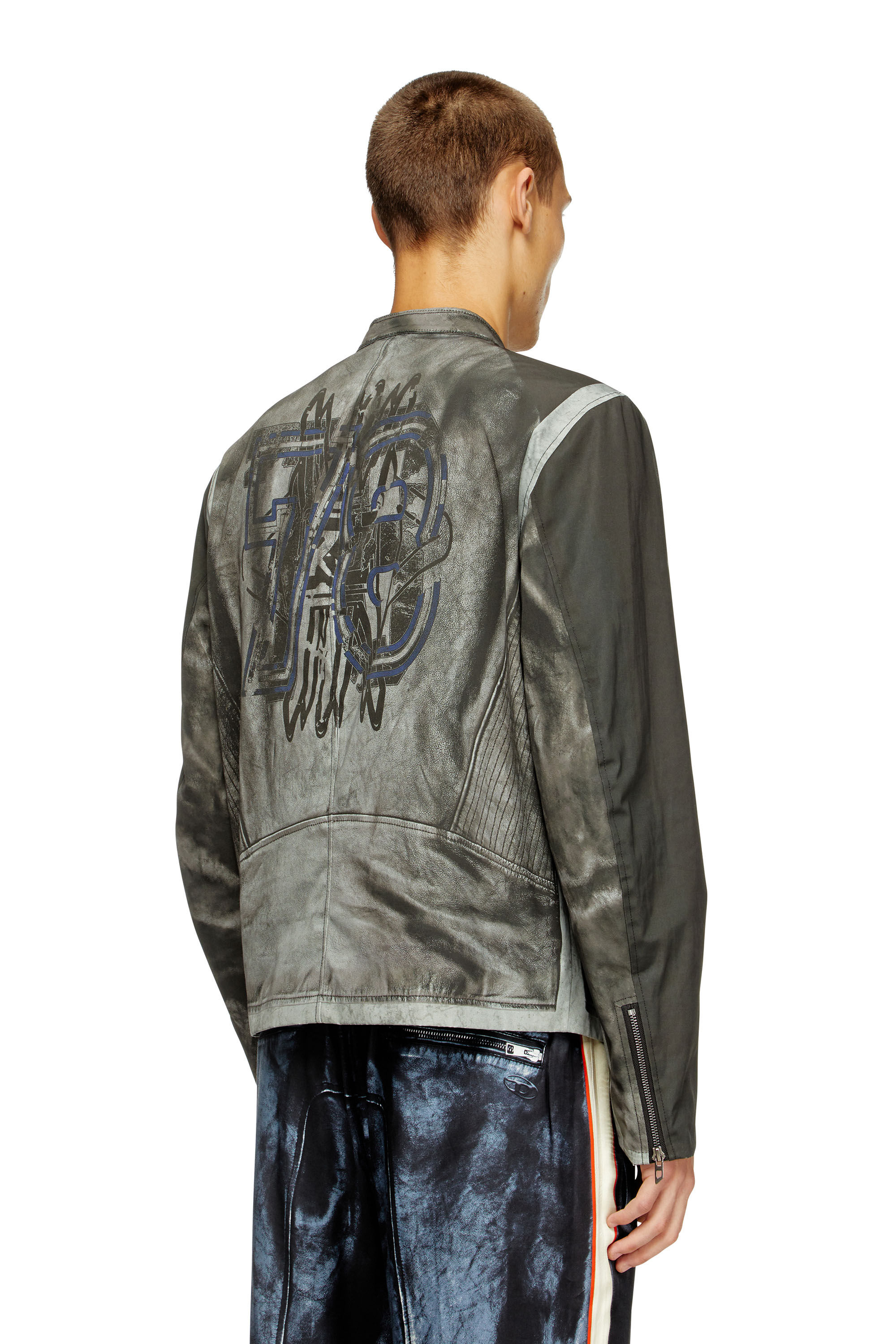 Diesel - J-EVERT, Veste de motard en toile imprimée Homme in Gris - 4