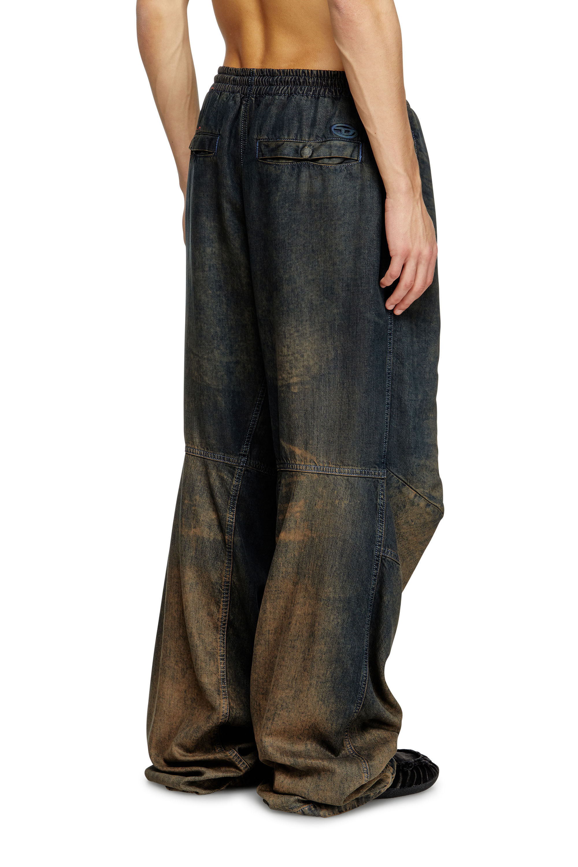 Diesel - Relaxed Jeans D-Pari 068TF Homme, Bleu Foncé - Image 4